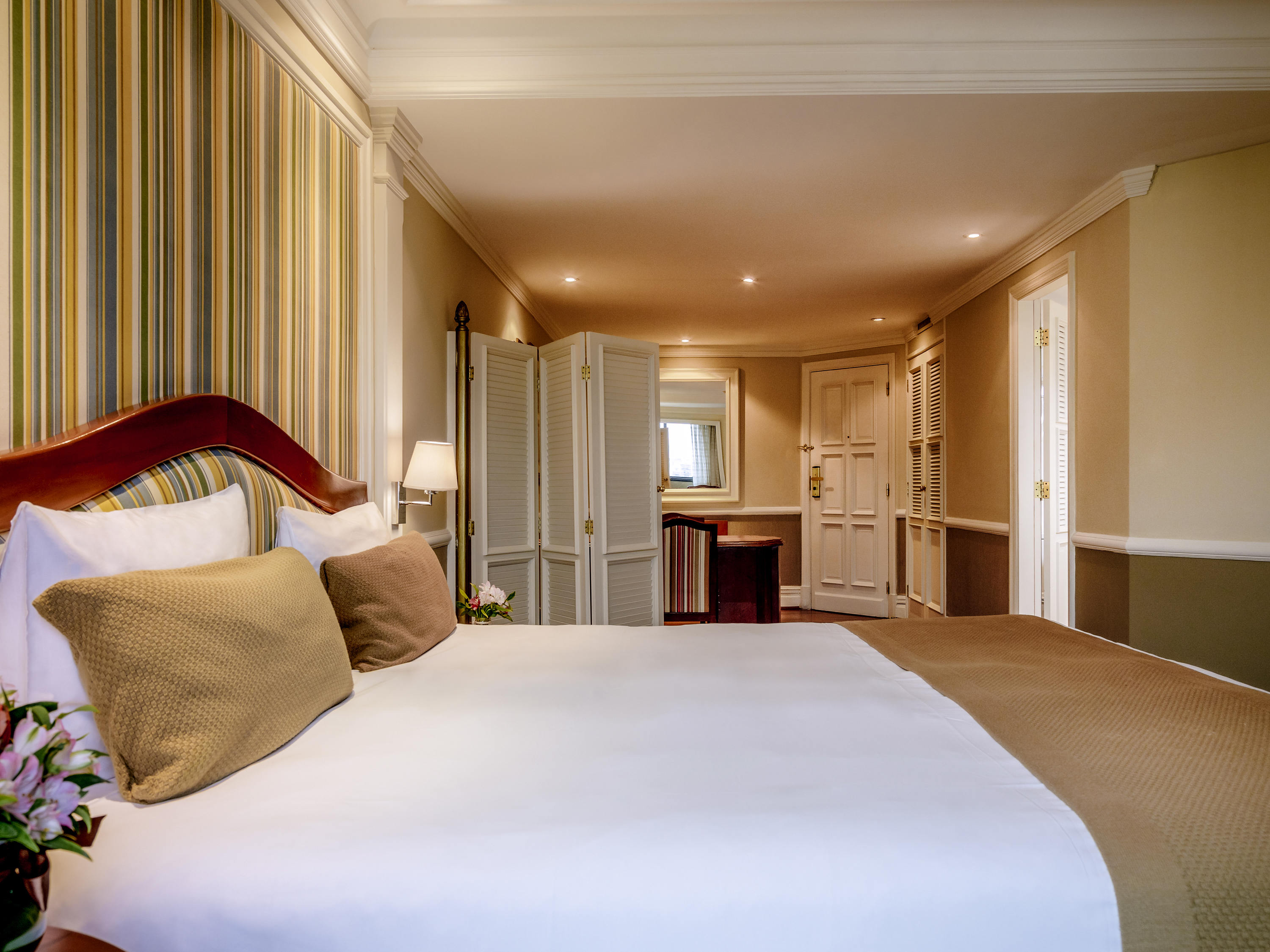 Double King Size Bed