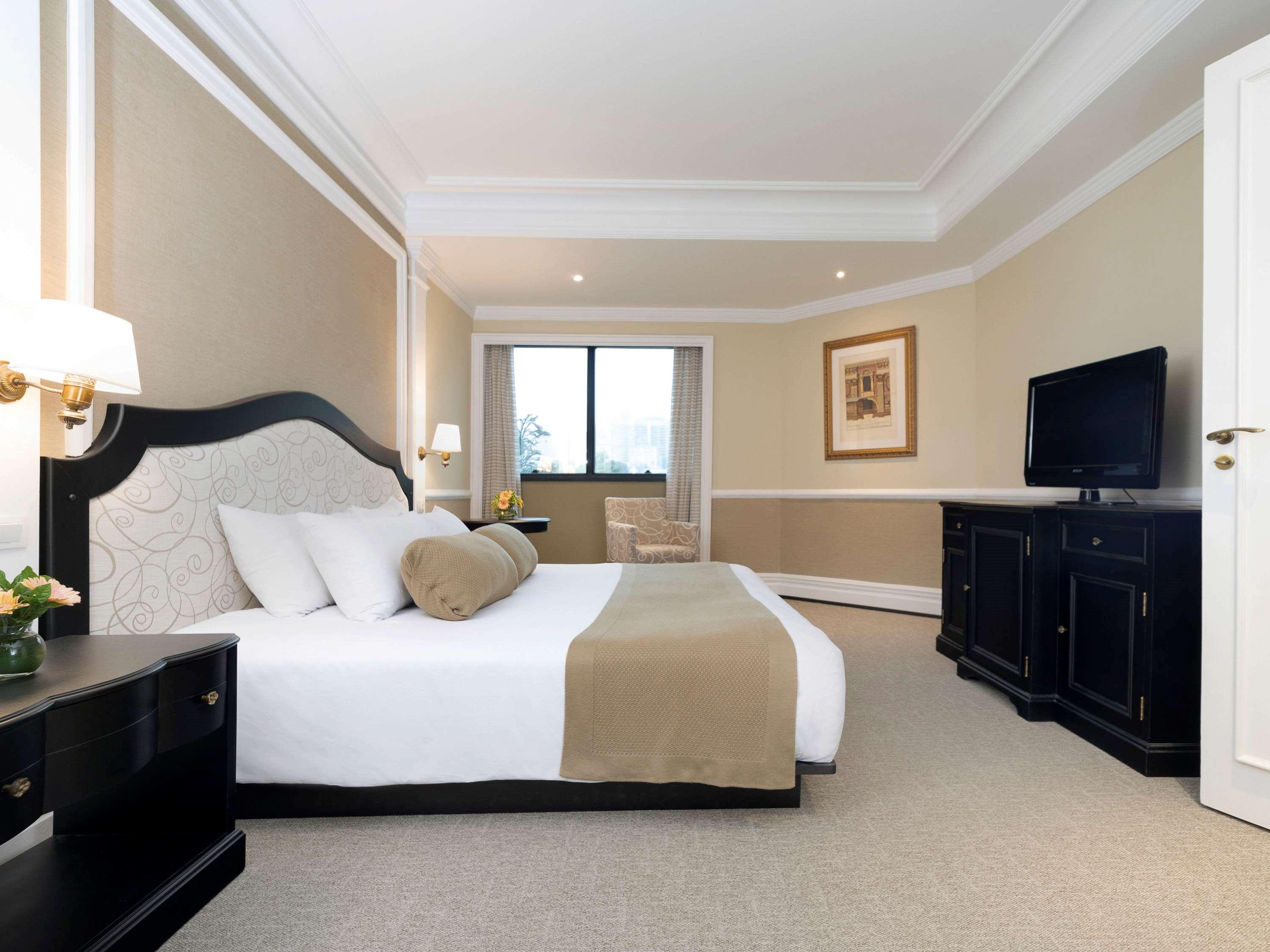 Double Superior King Bed