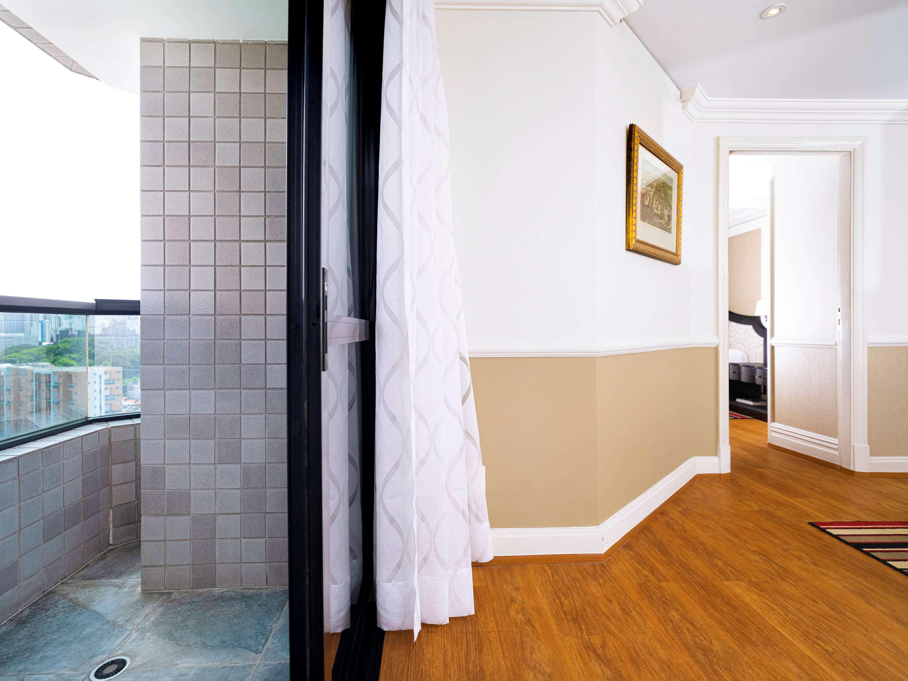 Twin Deluxe Park View