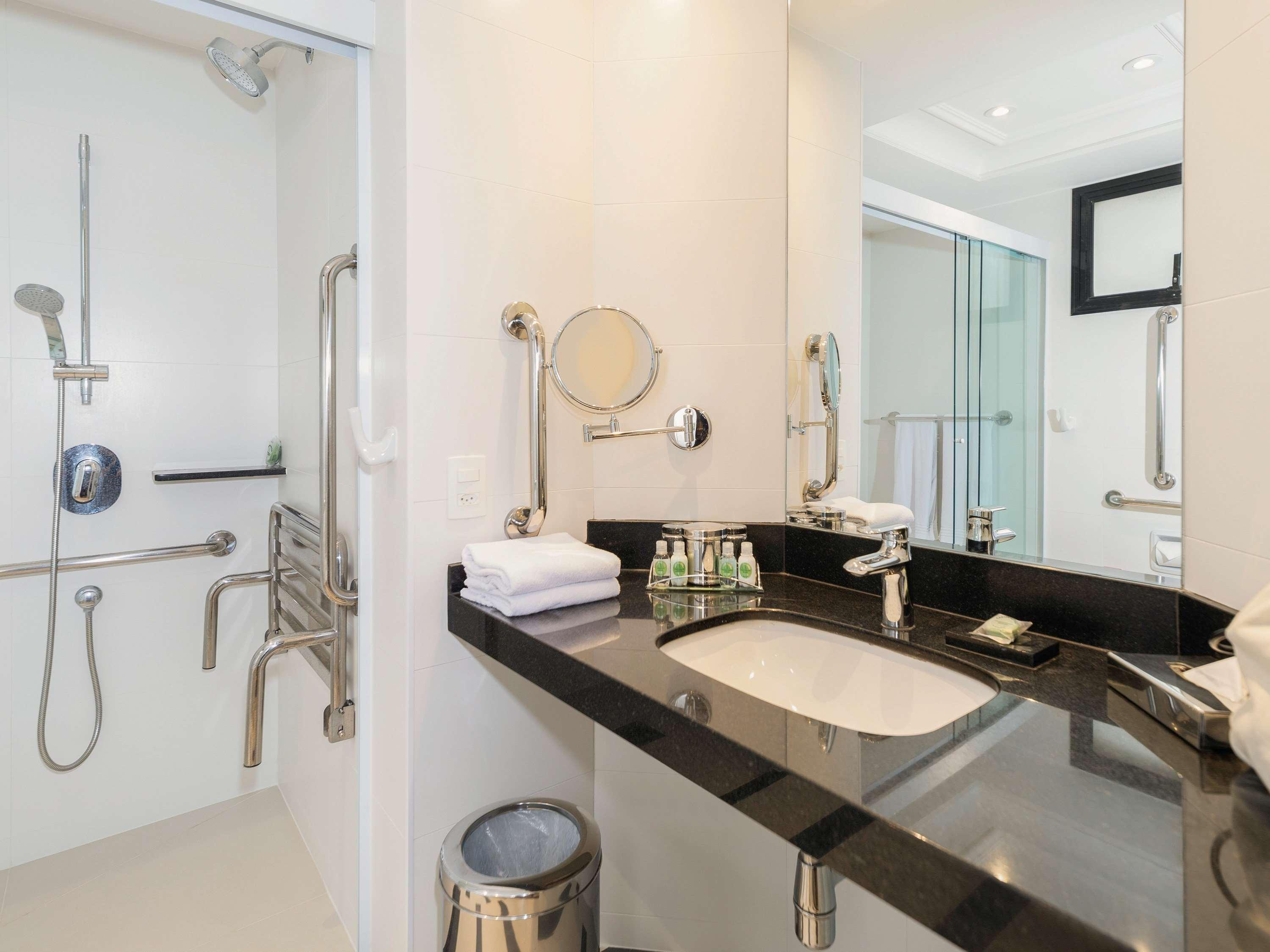 Double Superior King Bed