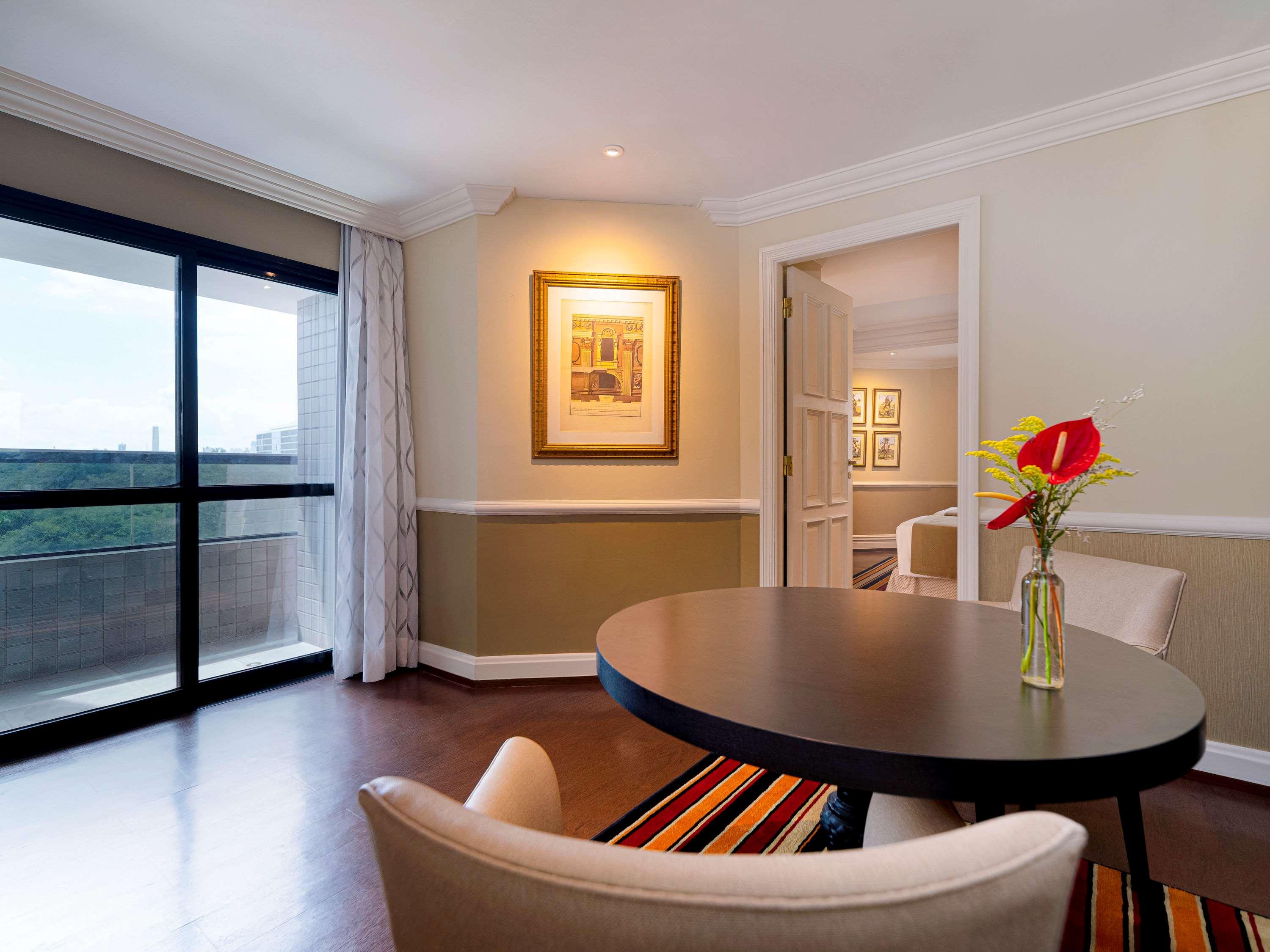 Twin Deluxe Park View