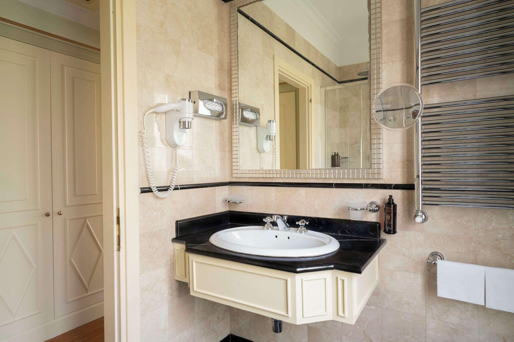 Quadruple Three Beds