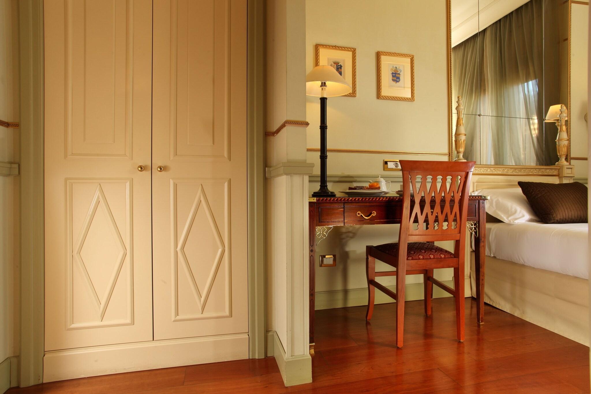 Quadruple Three Beds