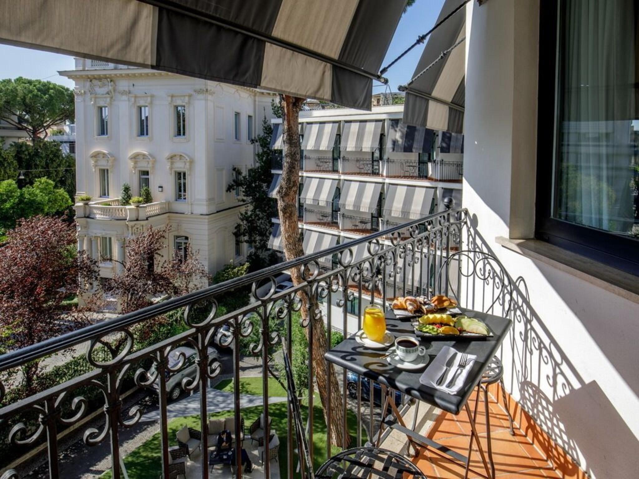 Double or Twin Deluxe