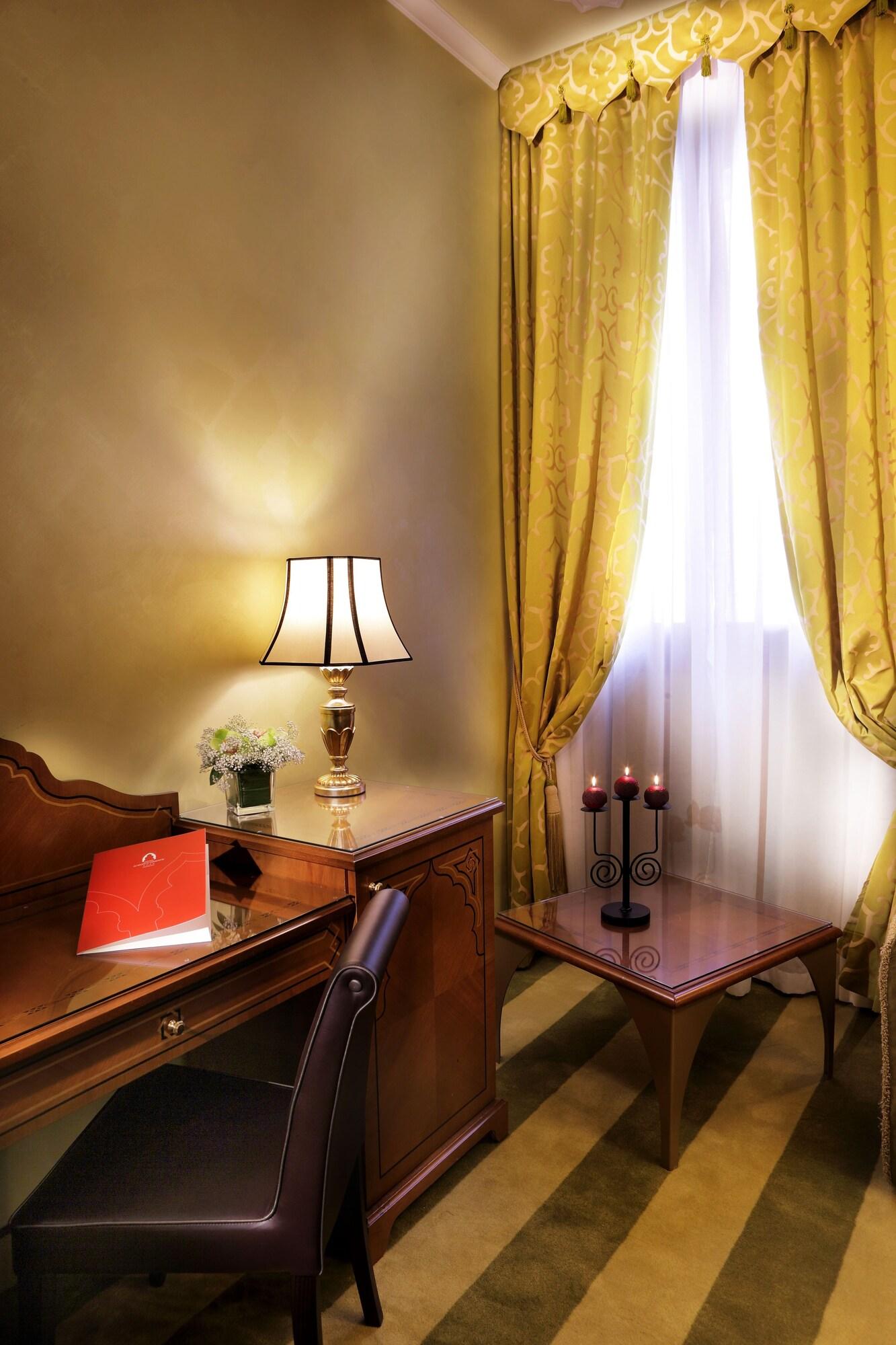 Double or Twin Deluxe