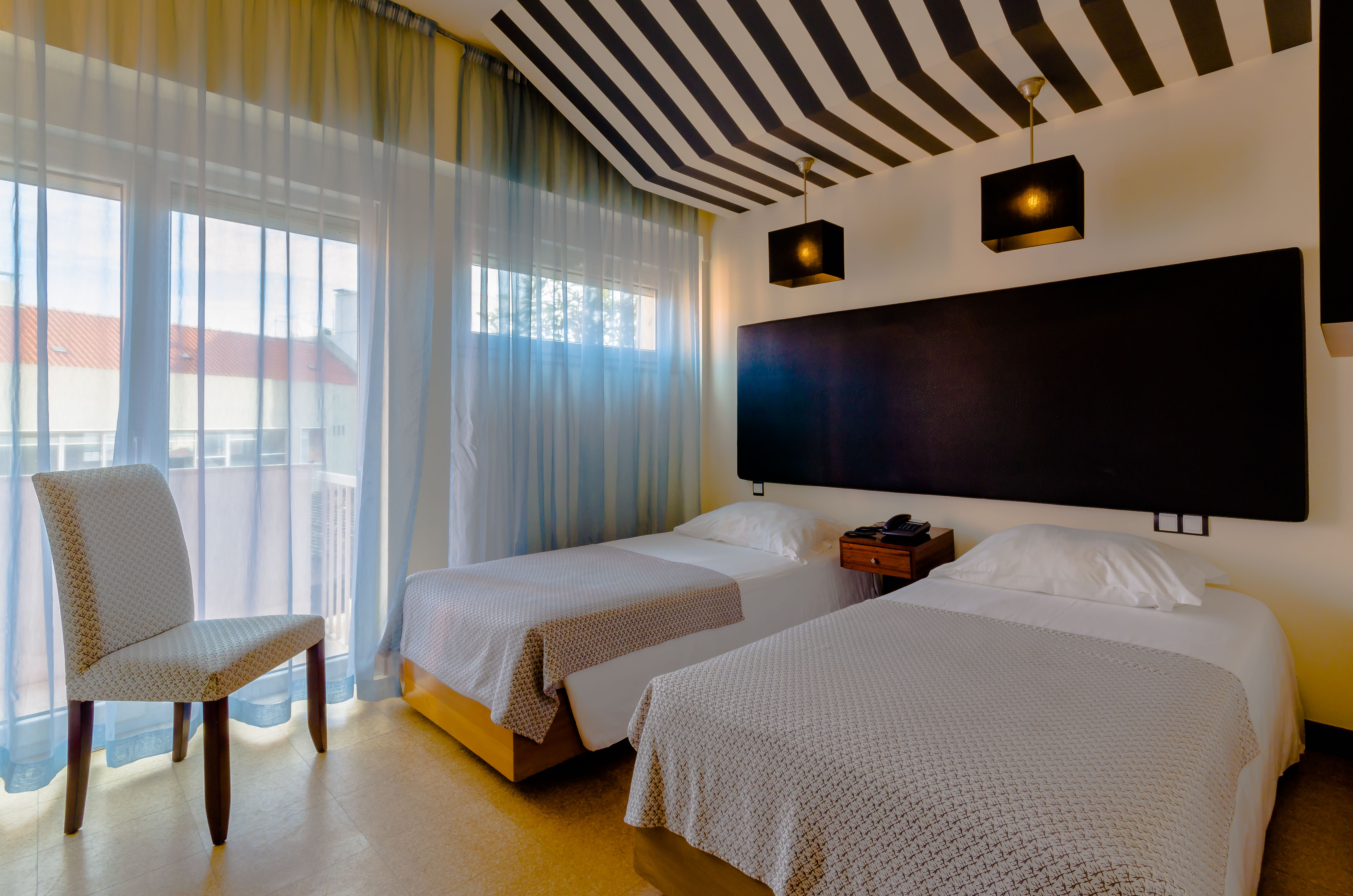 Double or Twin Standard