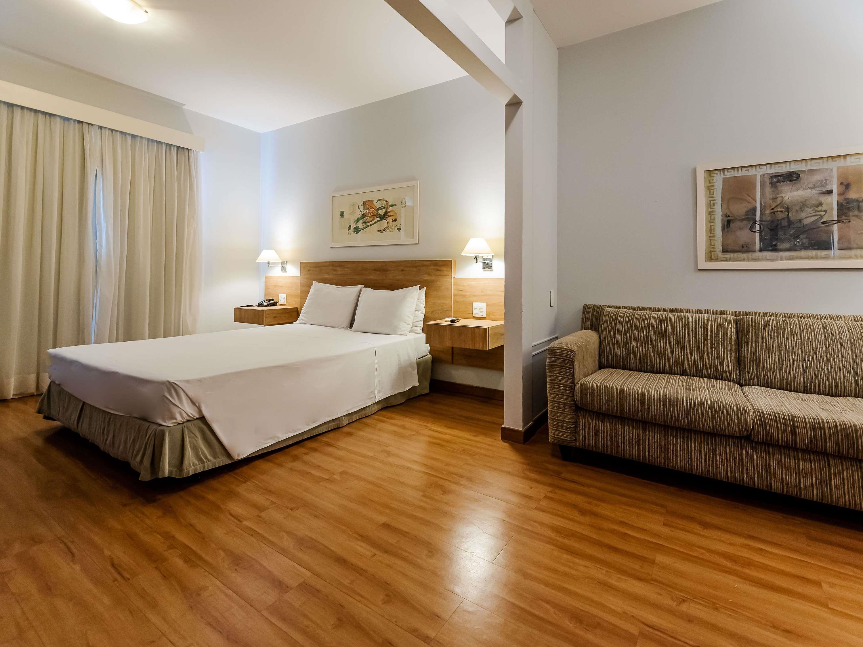 Apartment Queen Size Bed