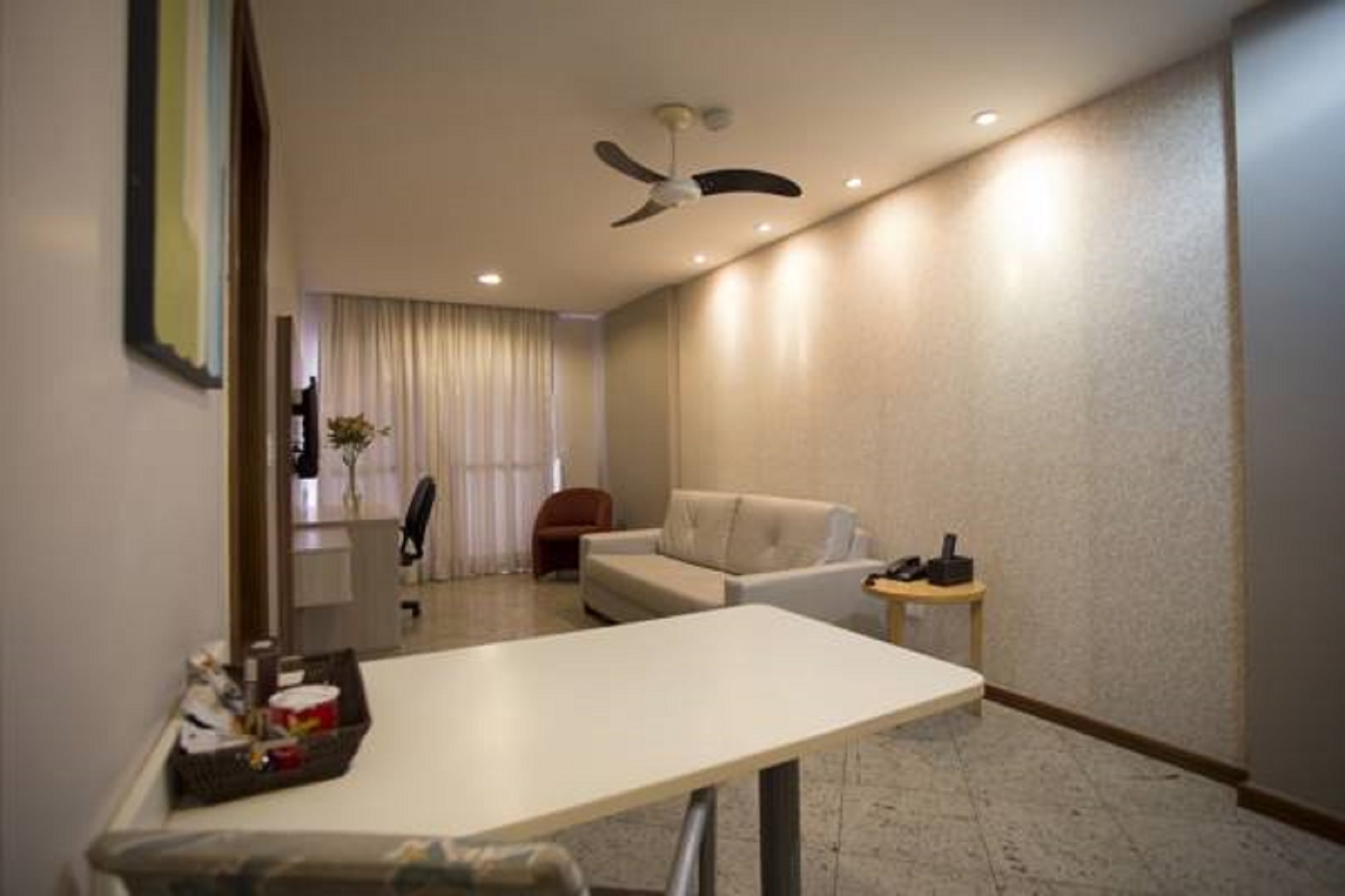 Suite Queen Size Bed