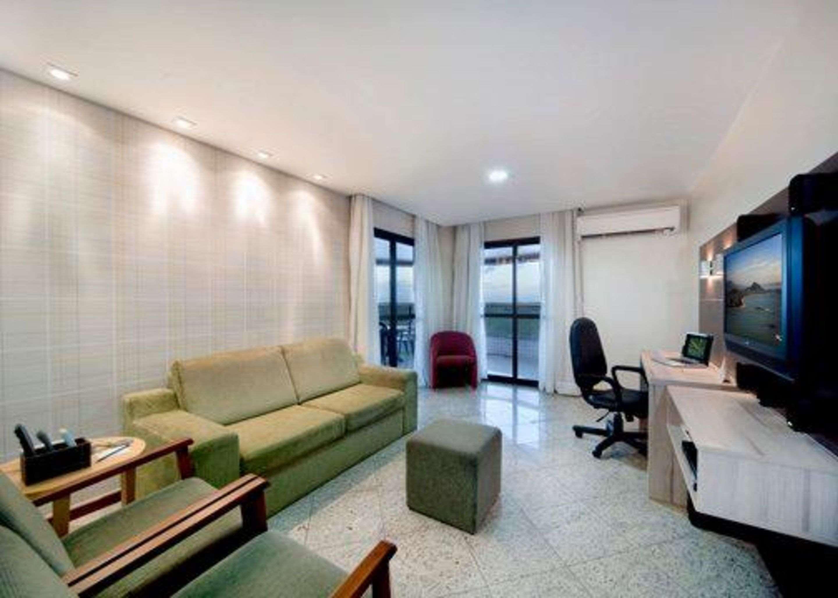 Suite Queen Size Bed