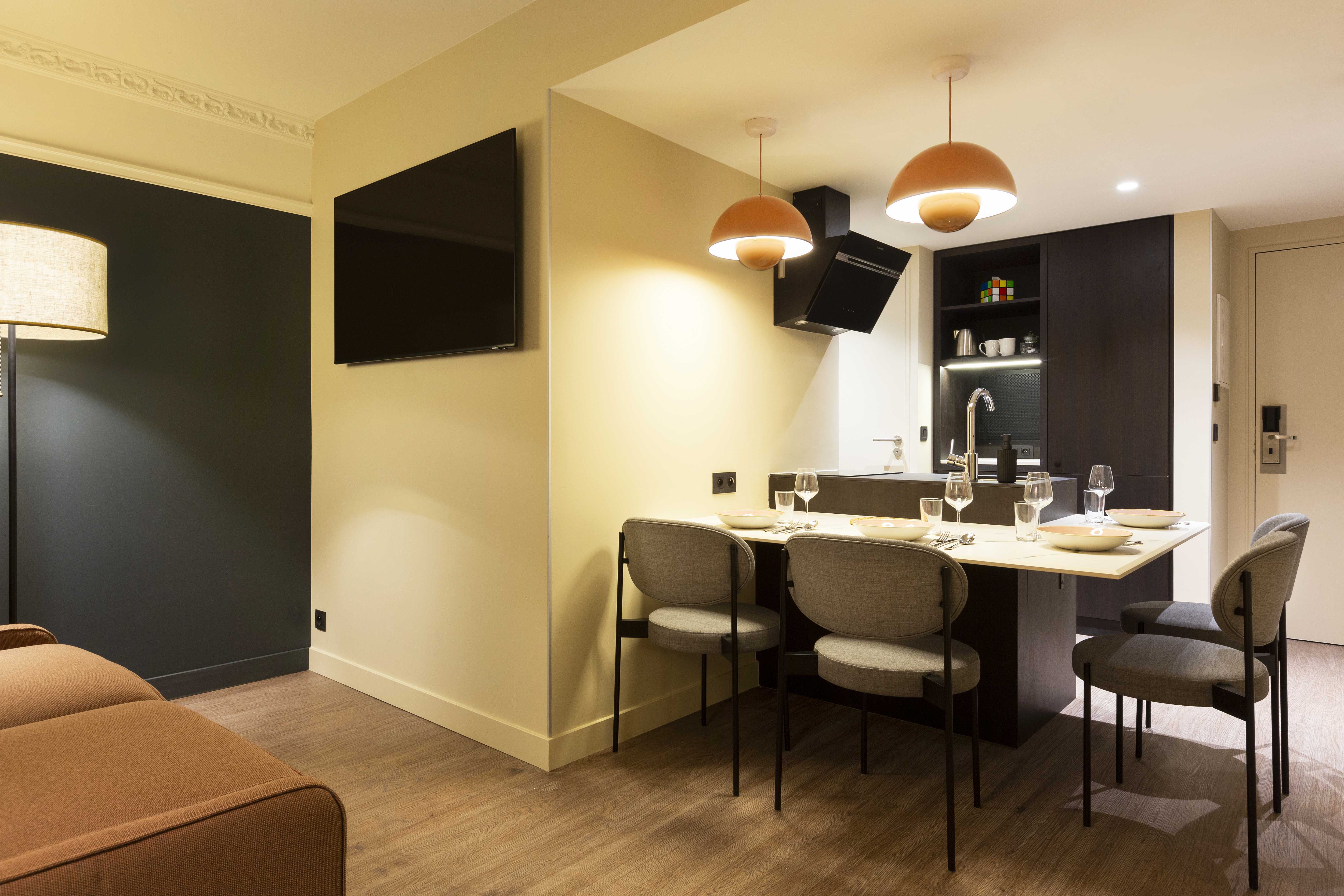 Double or Twin Deluxe