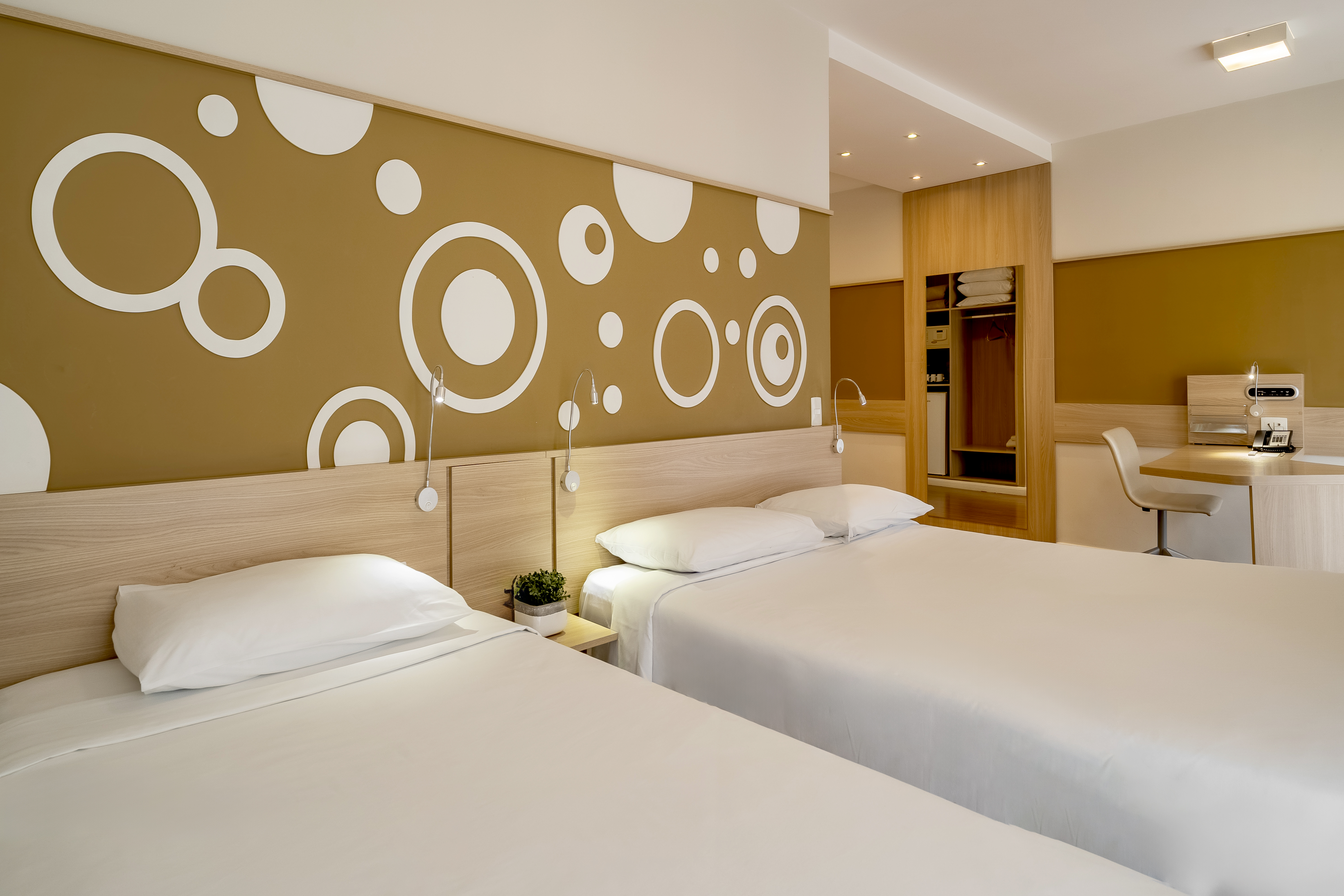 Apartment Queen Size Bed