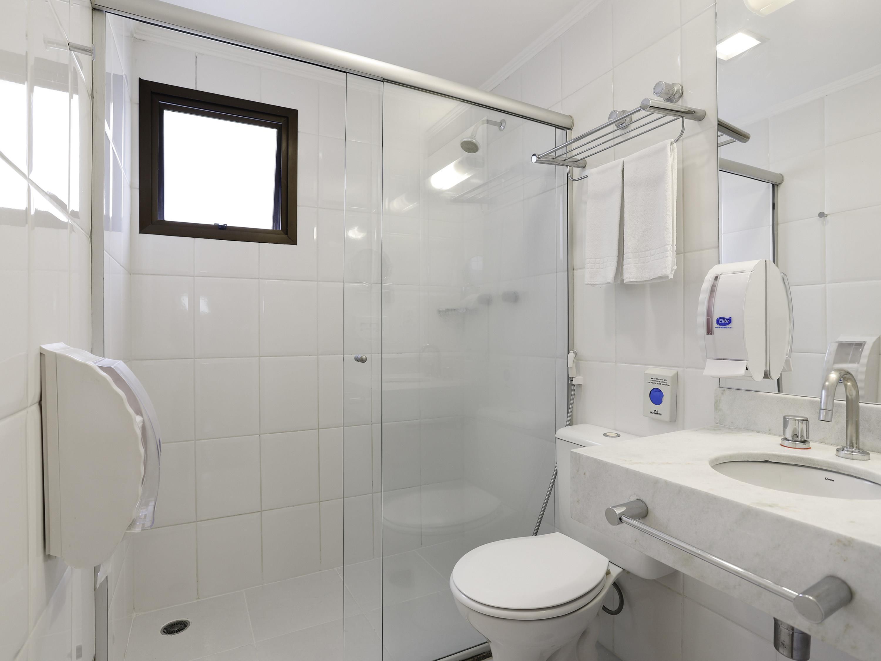 Apartment Queen Size Bed