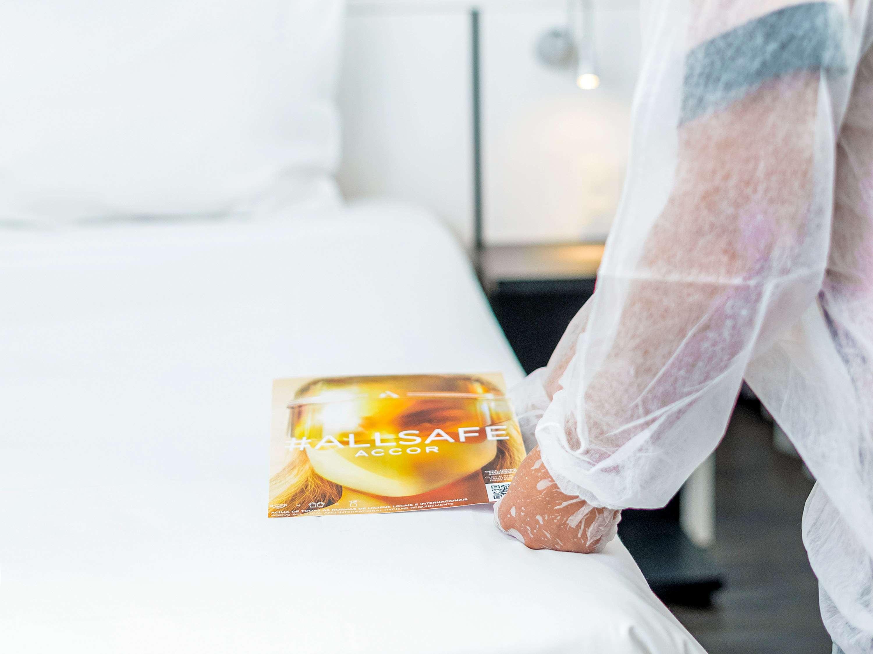 Apartment Queen Size Bed