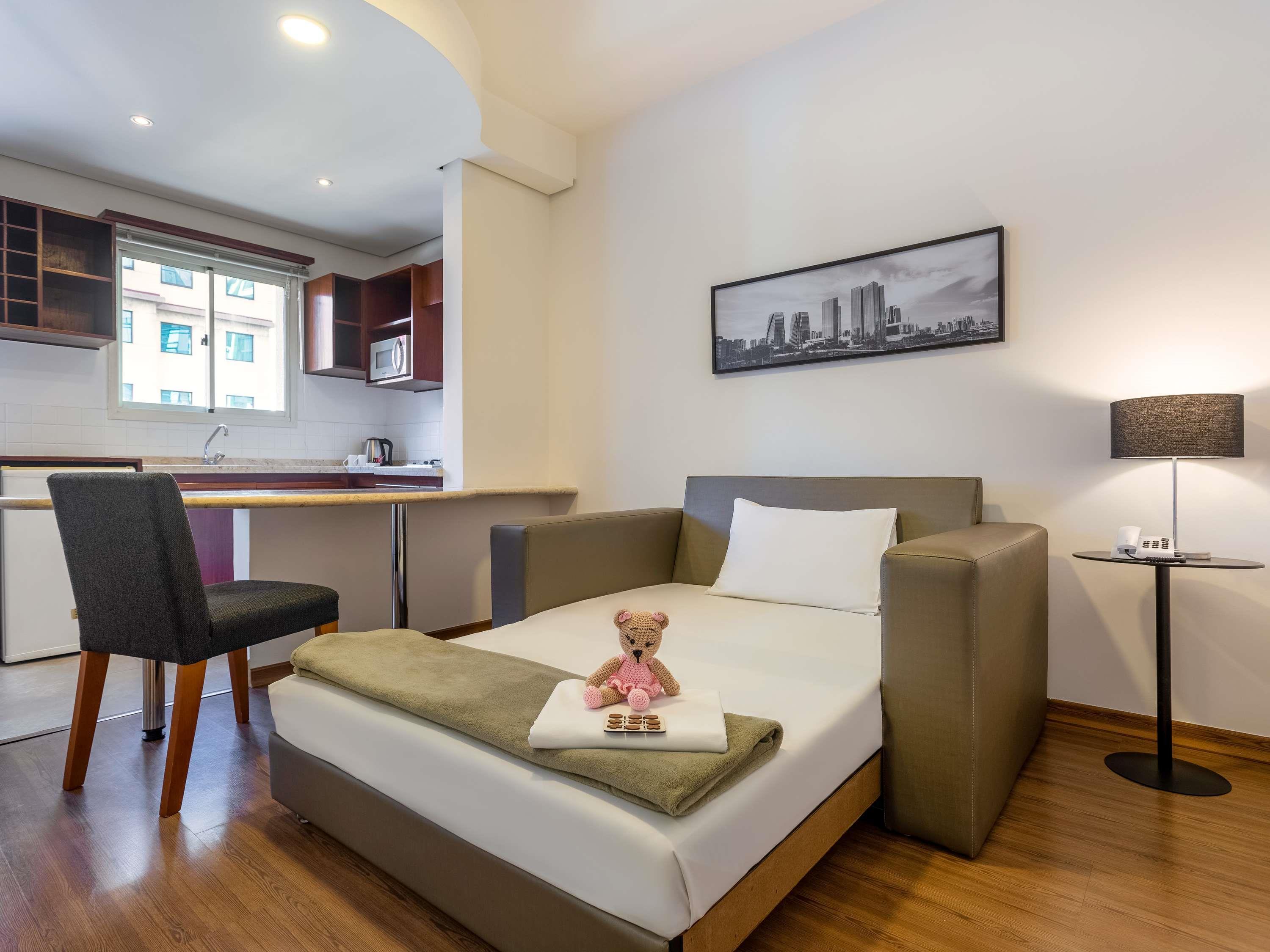 Apartment with Kitchenette