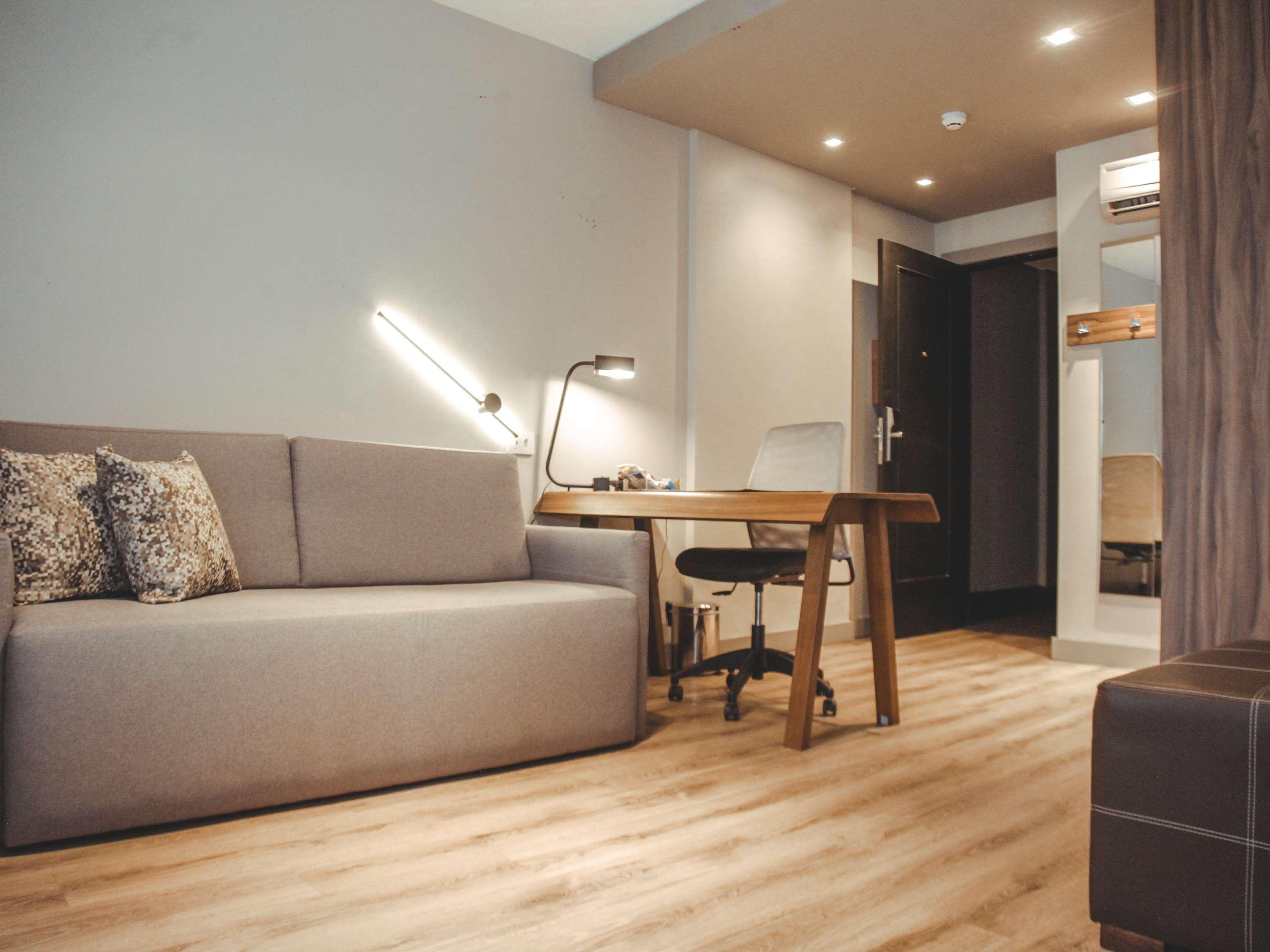 Apartment Accessible King Size Bed