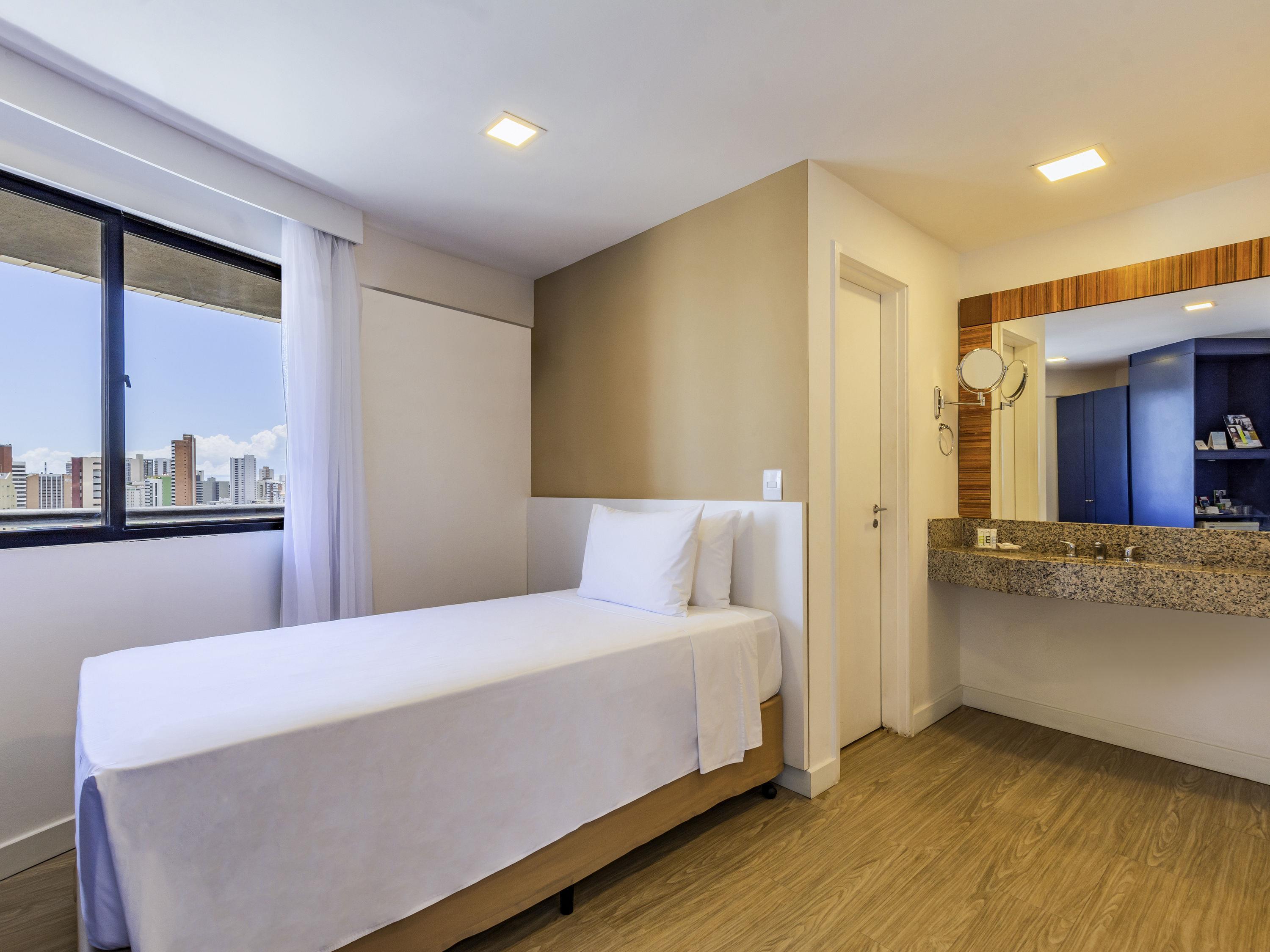 Double Superior Queen Bed
