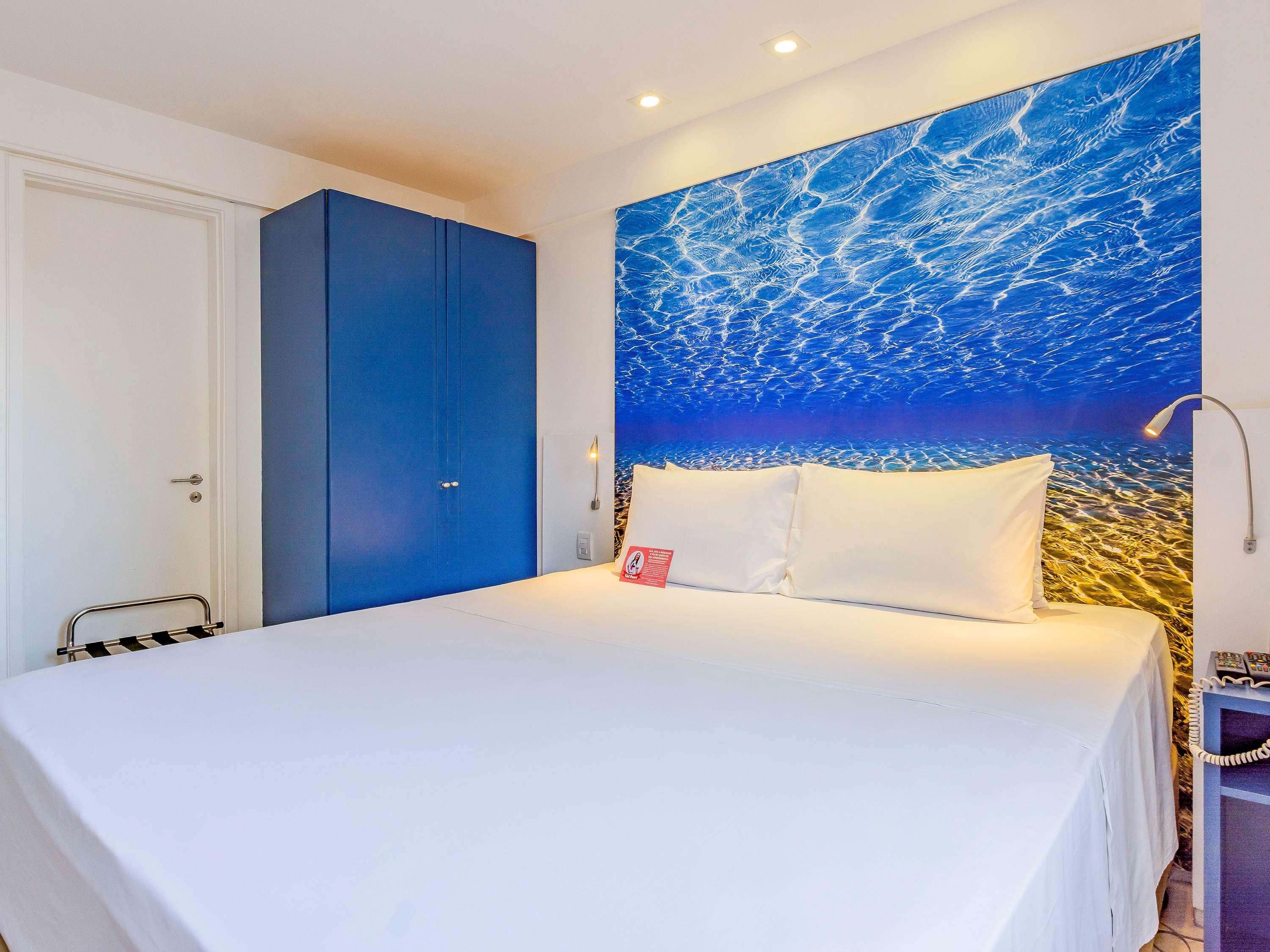 Double Queen Bed Non Smoking