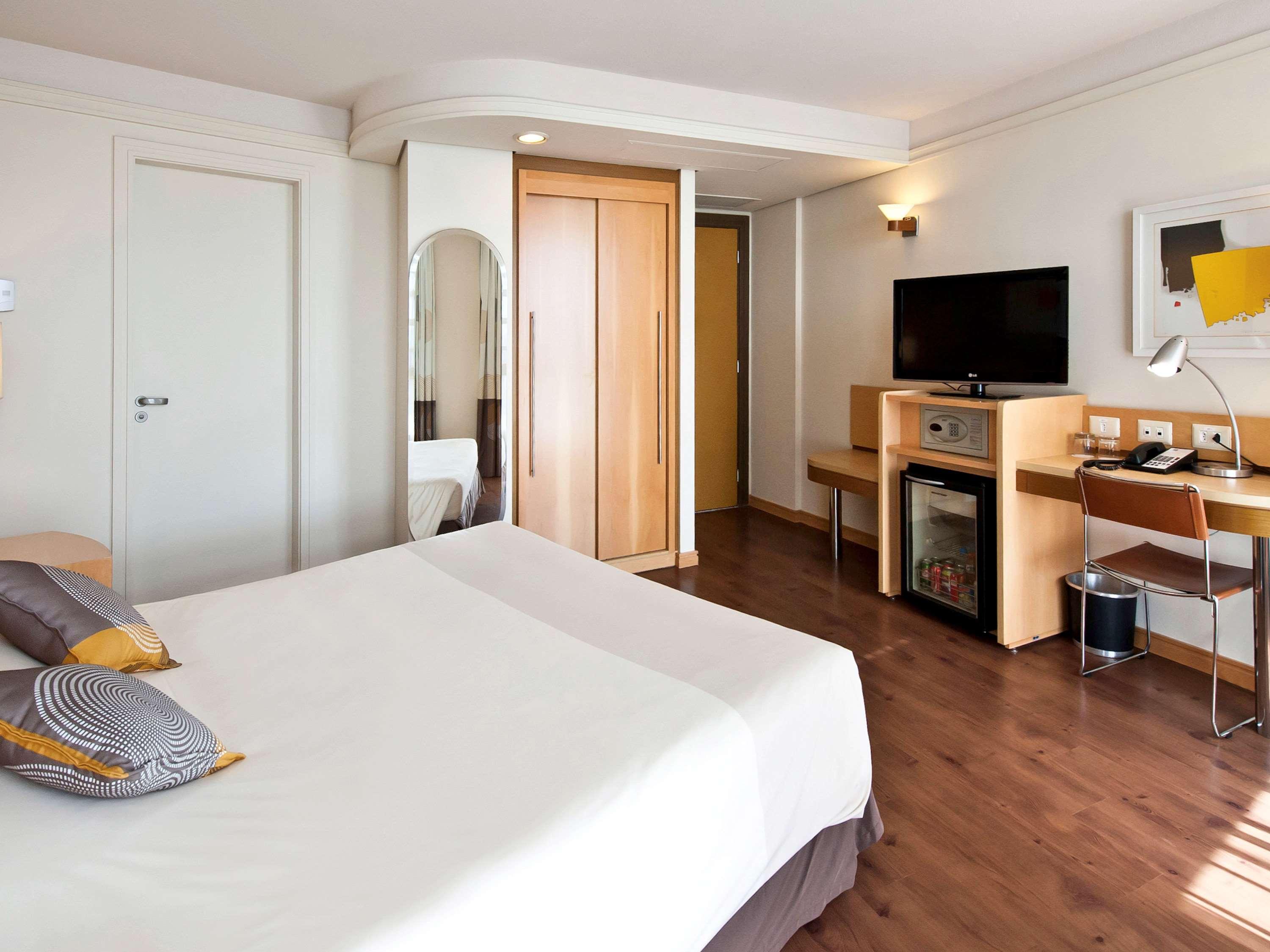 Double Superior with Double Bed