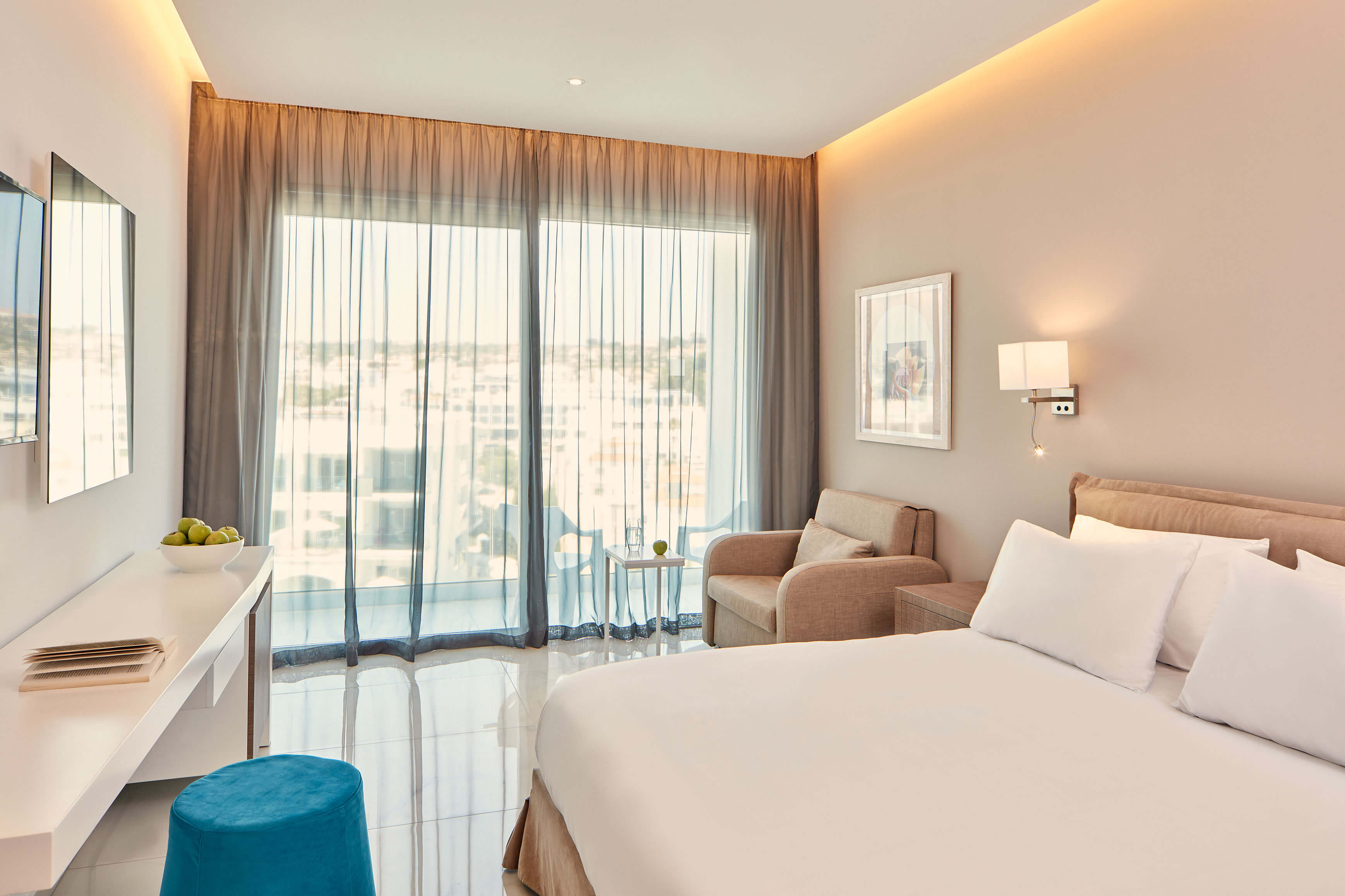 Double Superior Side Sea View