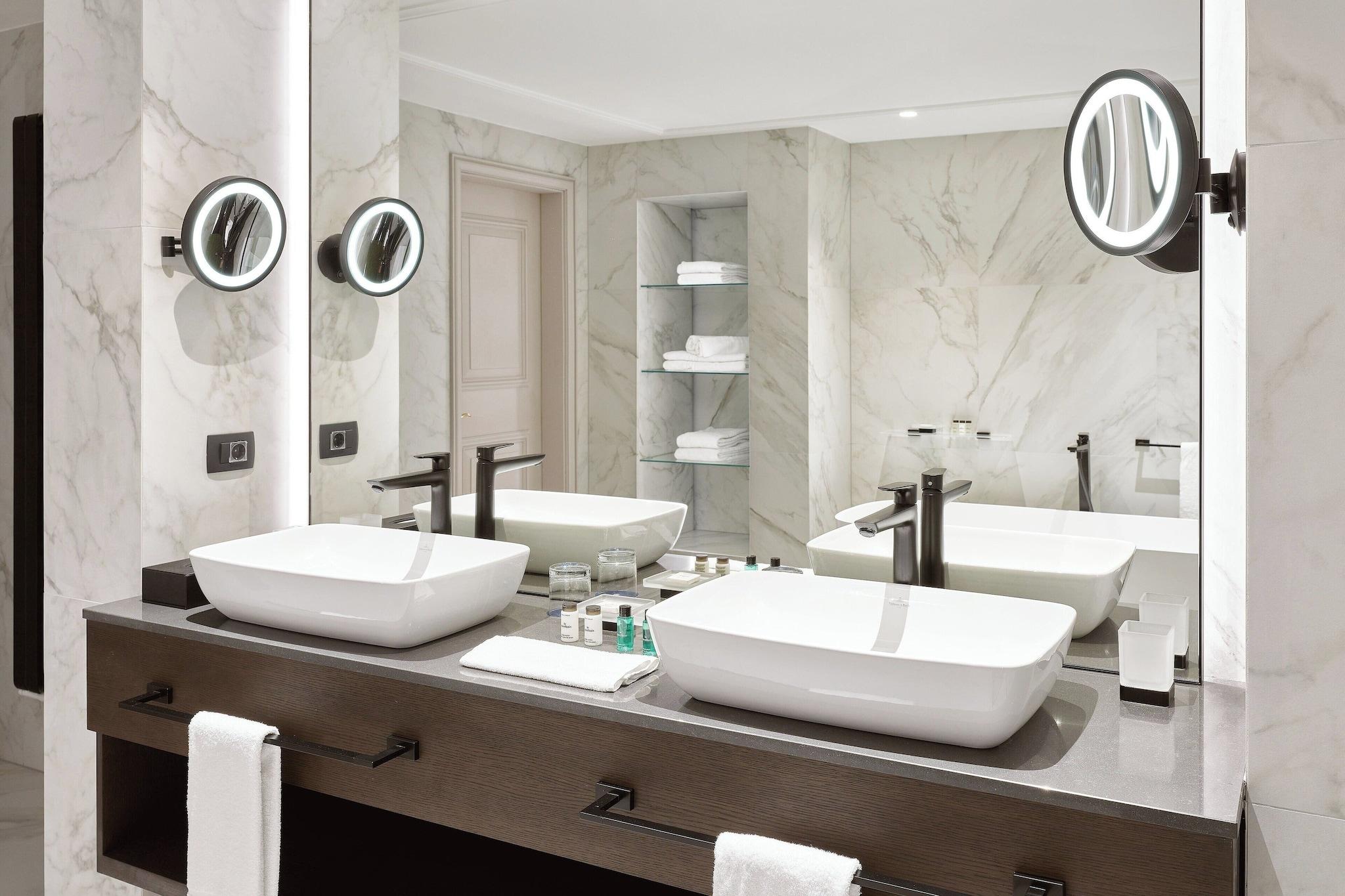 Suite Classic with Views