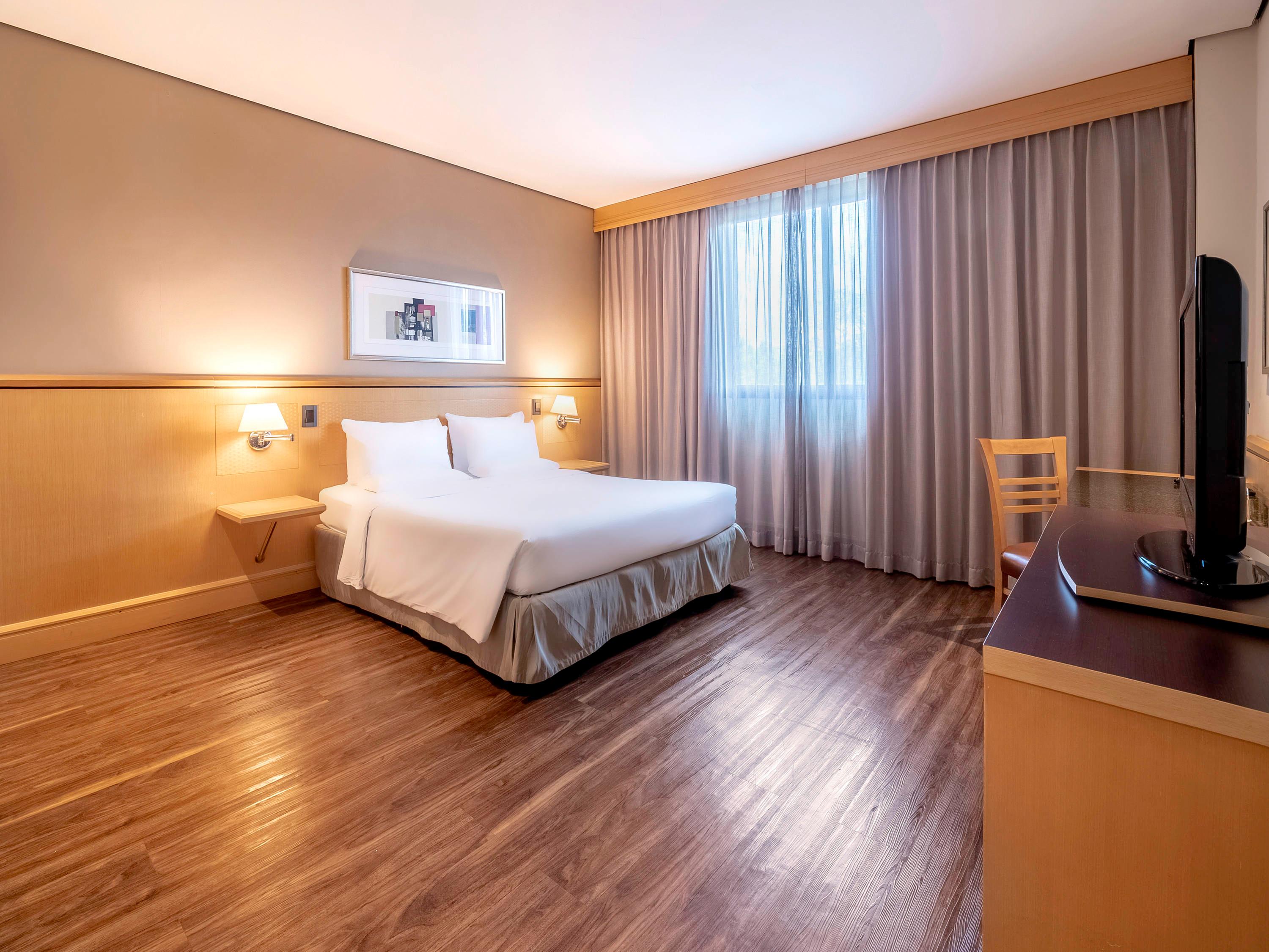 Junior Suite King Size Bed