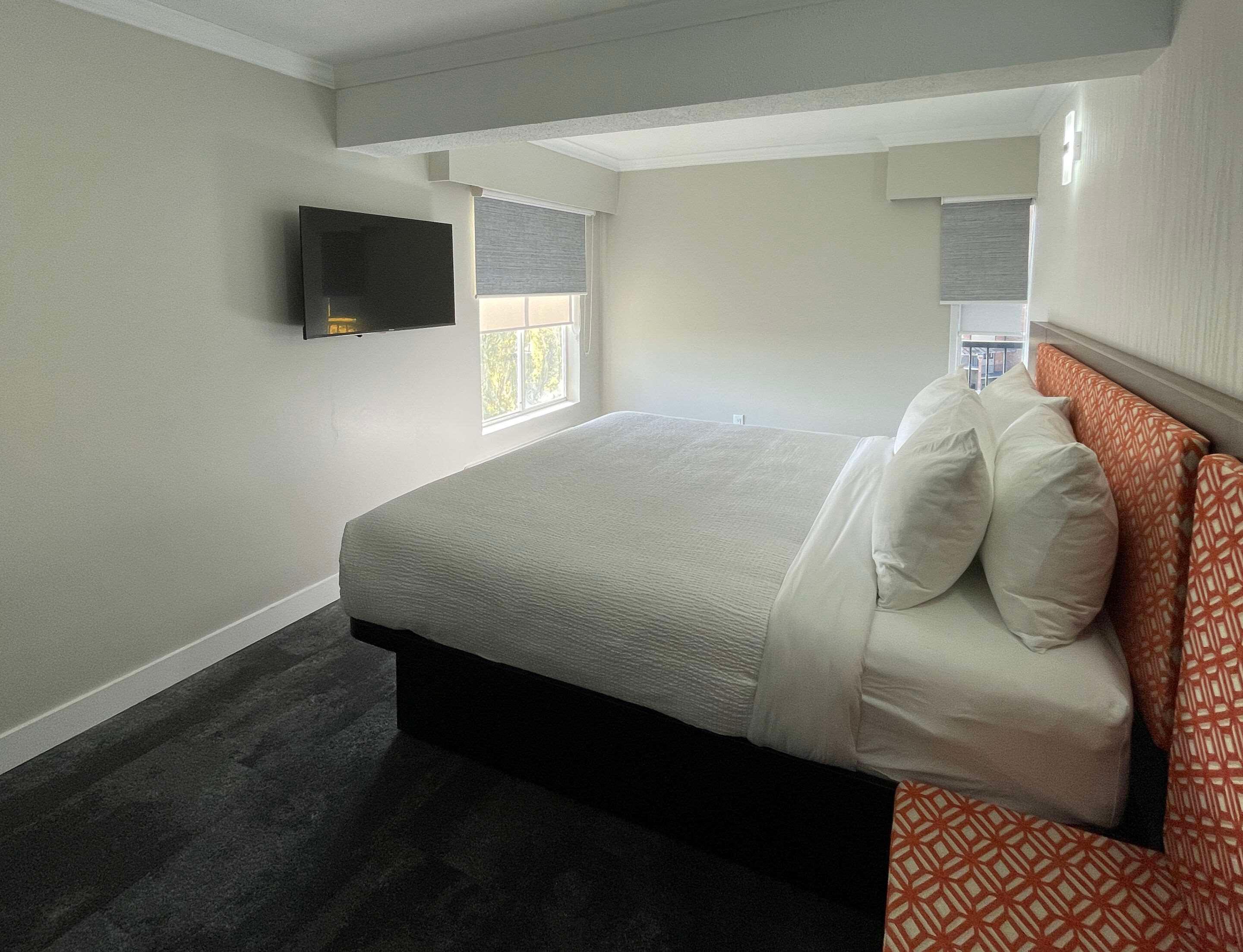 Double Queen Size Bed