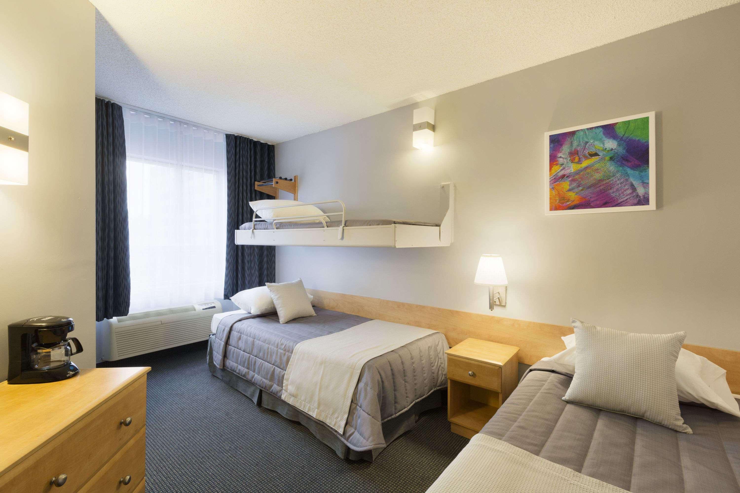 Double or Twin Two Beds