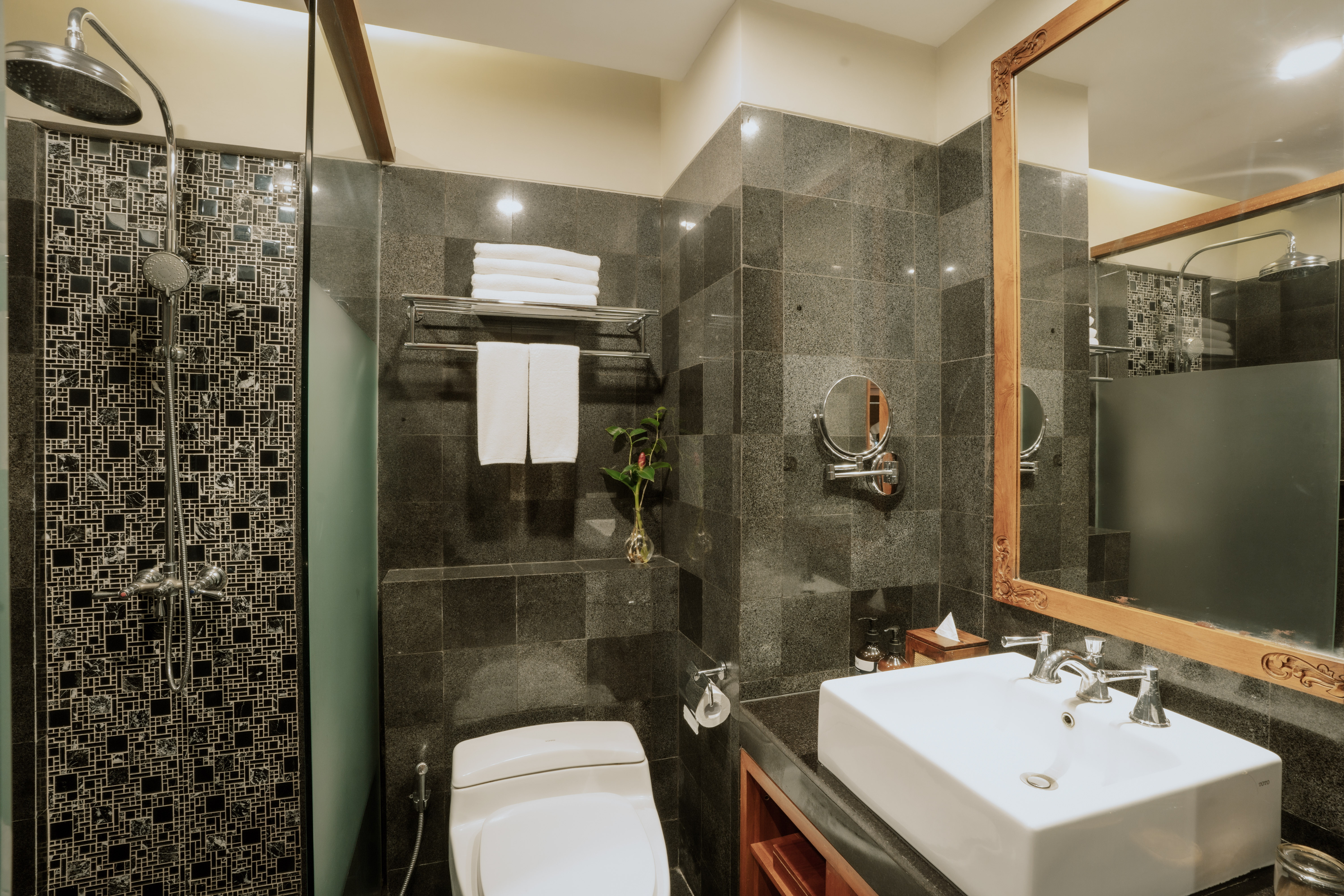 Double or Twin Deluxe Garden View