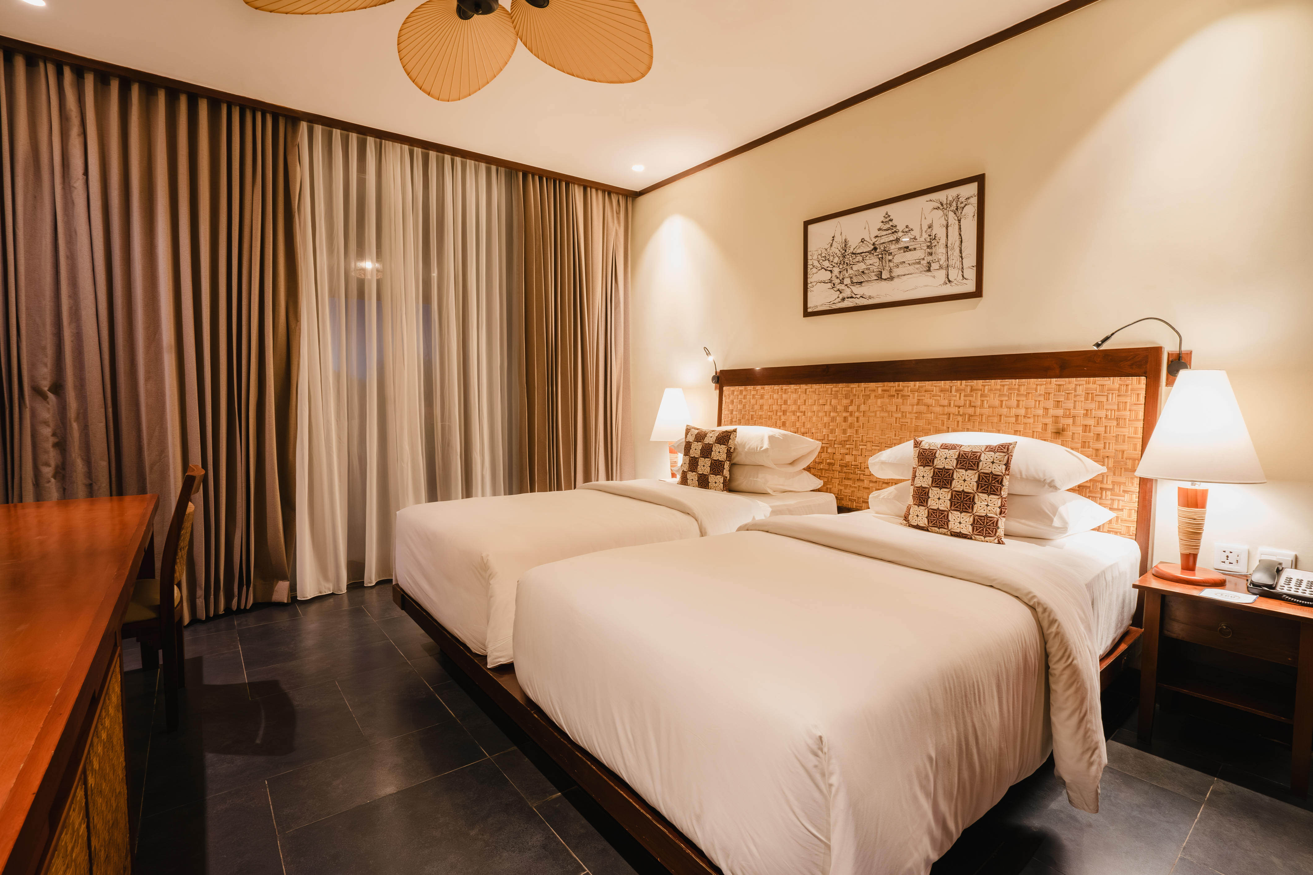 Double or Twin Deluxe