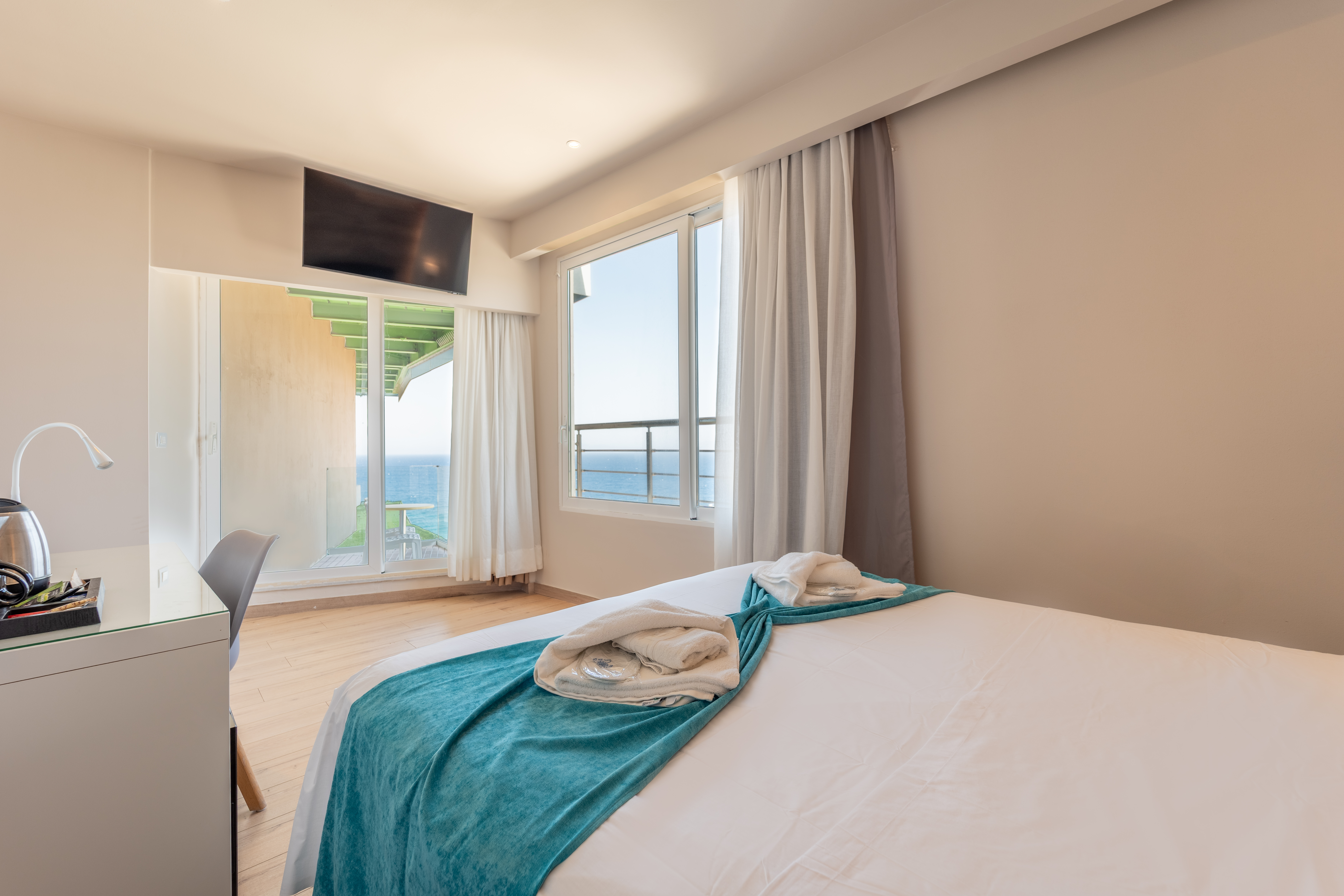 Room Sea View