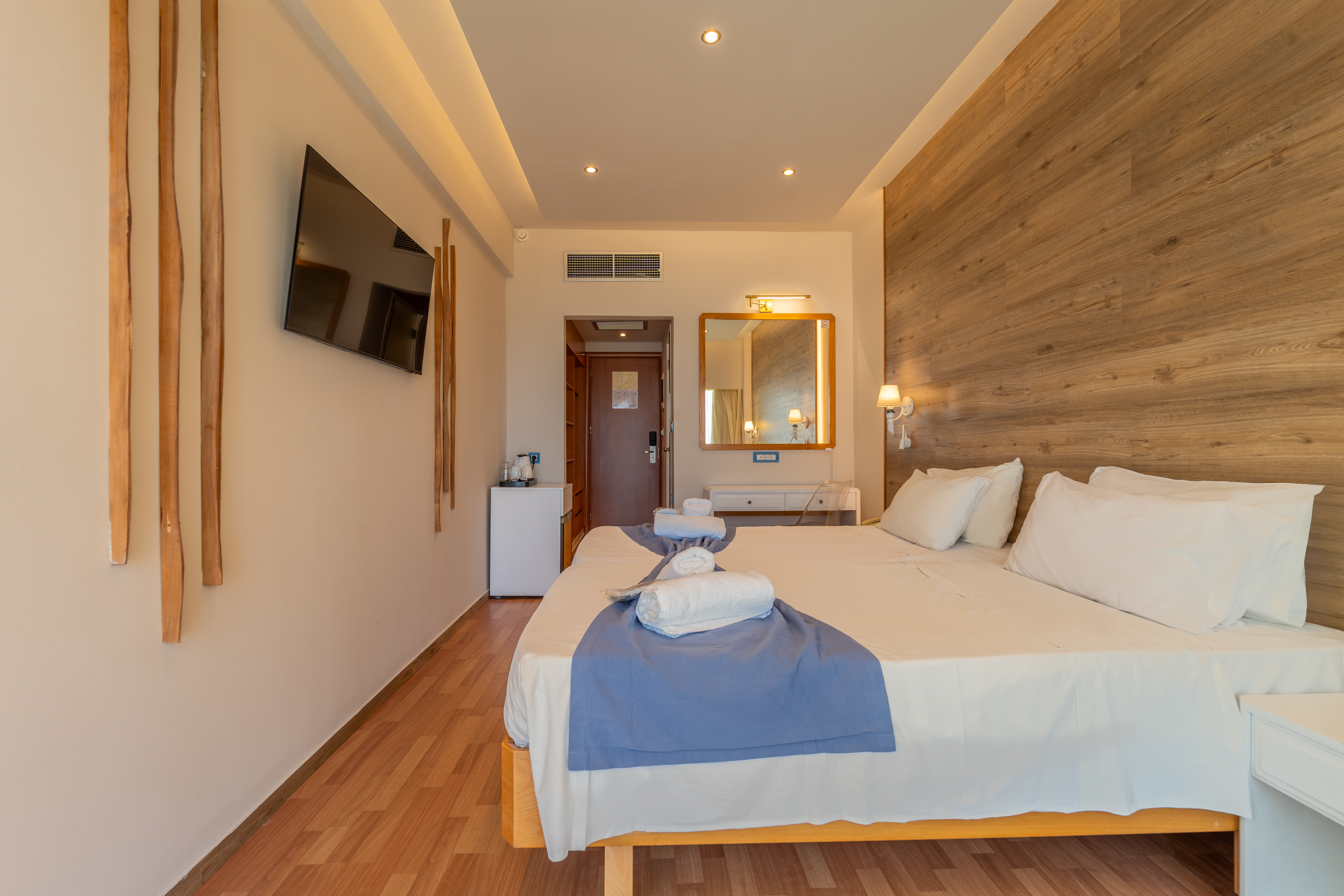 Room Partial Sea View