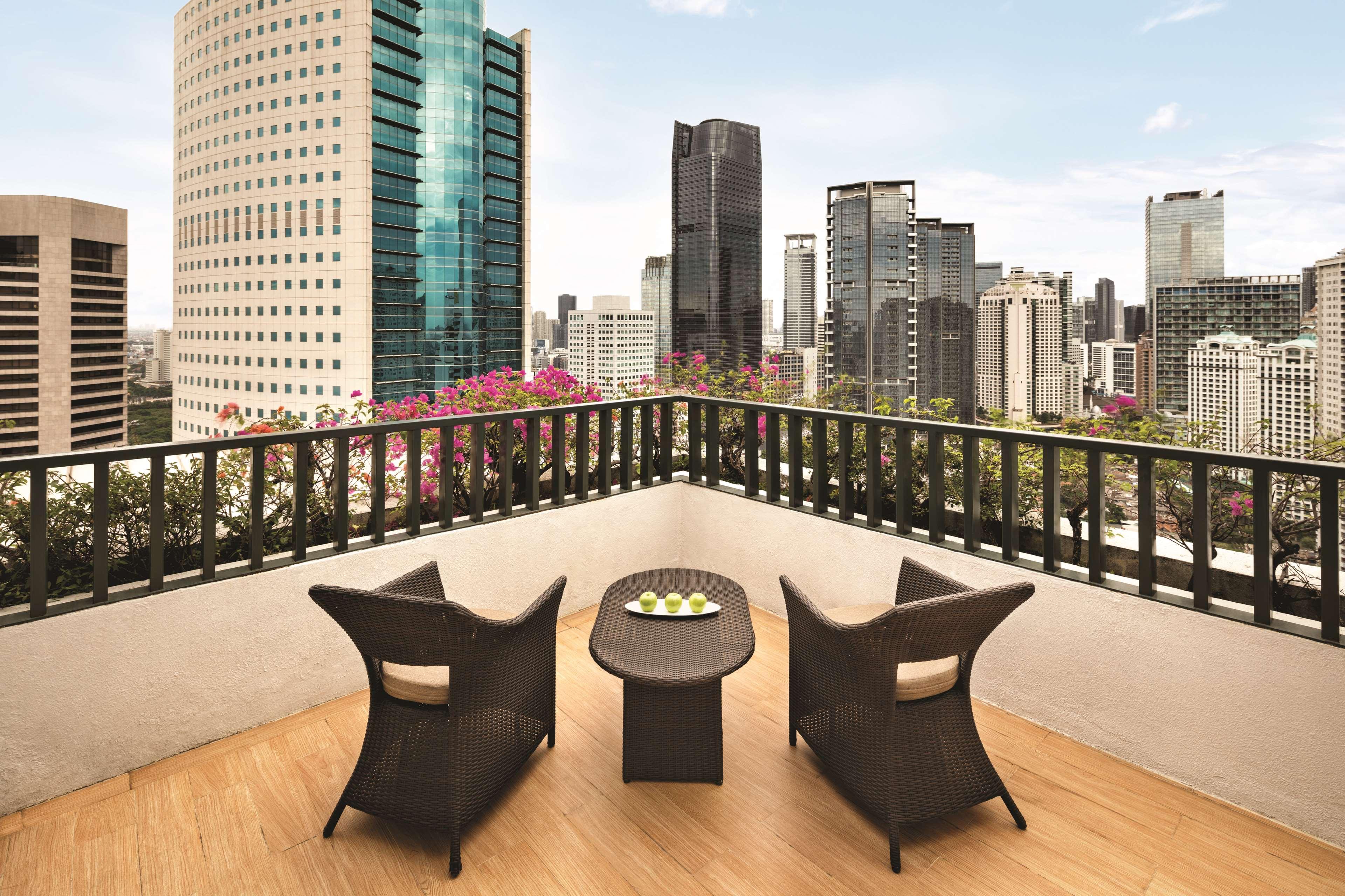 Suite Executive King Bed