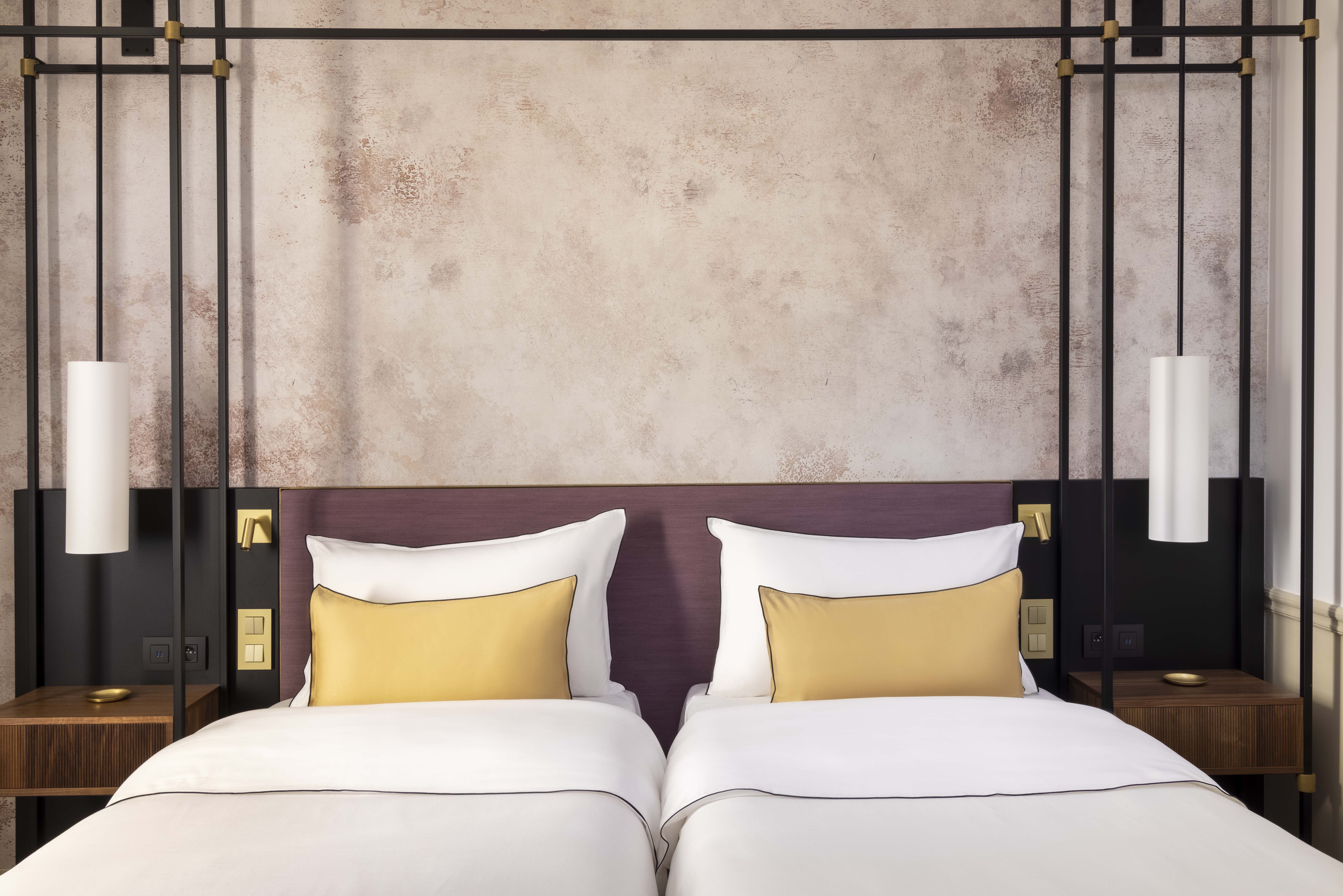 Family Room Superior