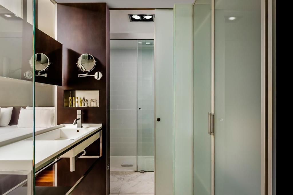 Double or Twin Economy