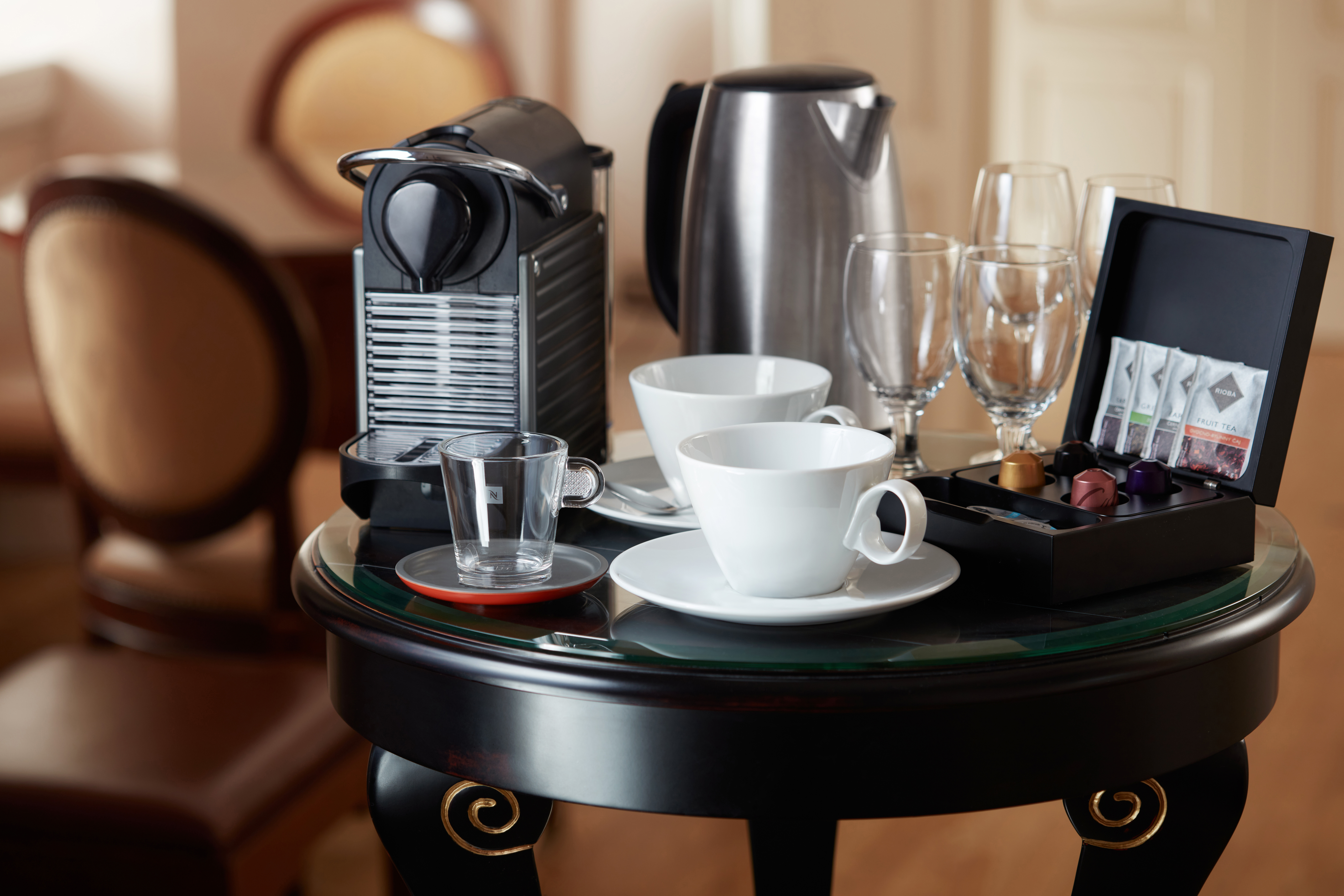 Suite Deluxe King Bed