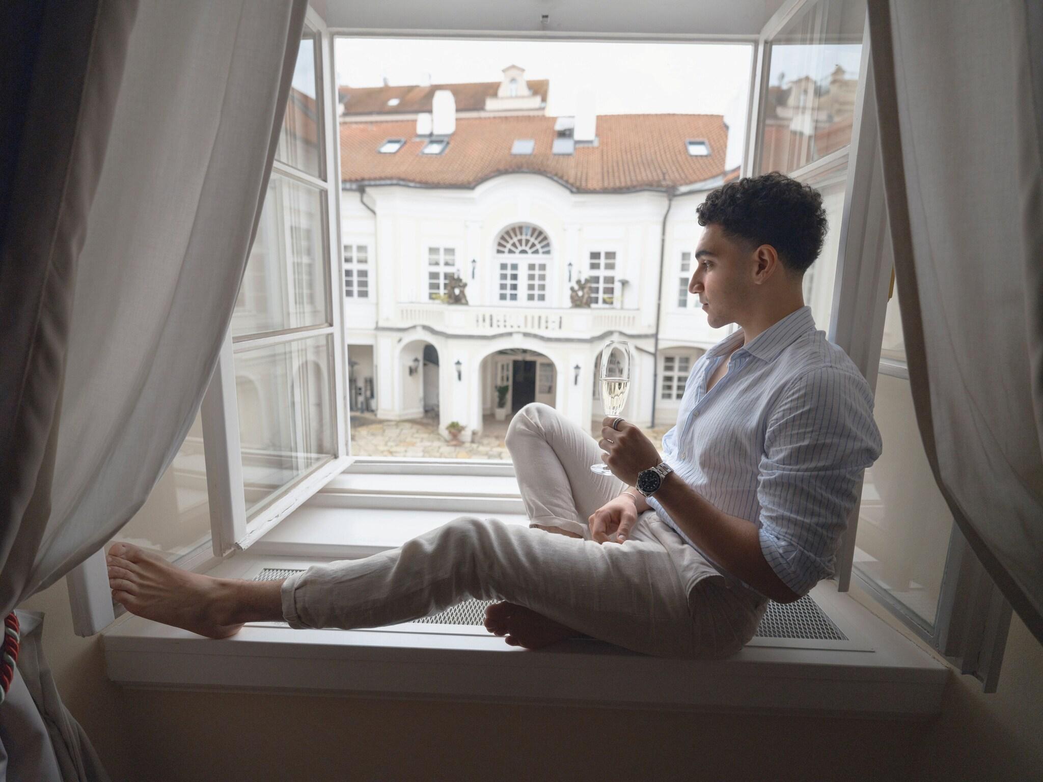 Suite with Kitchenette