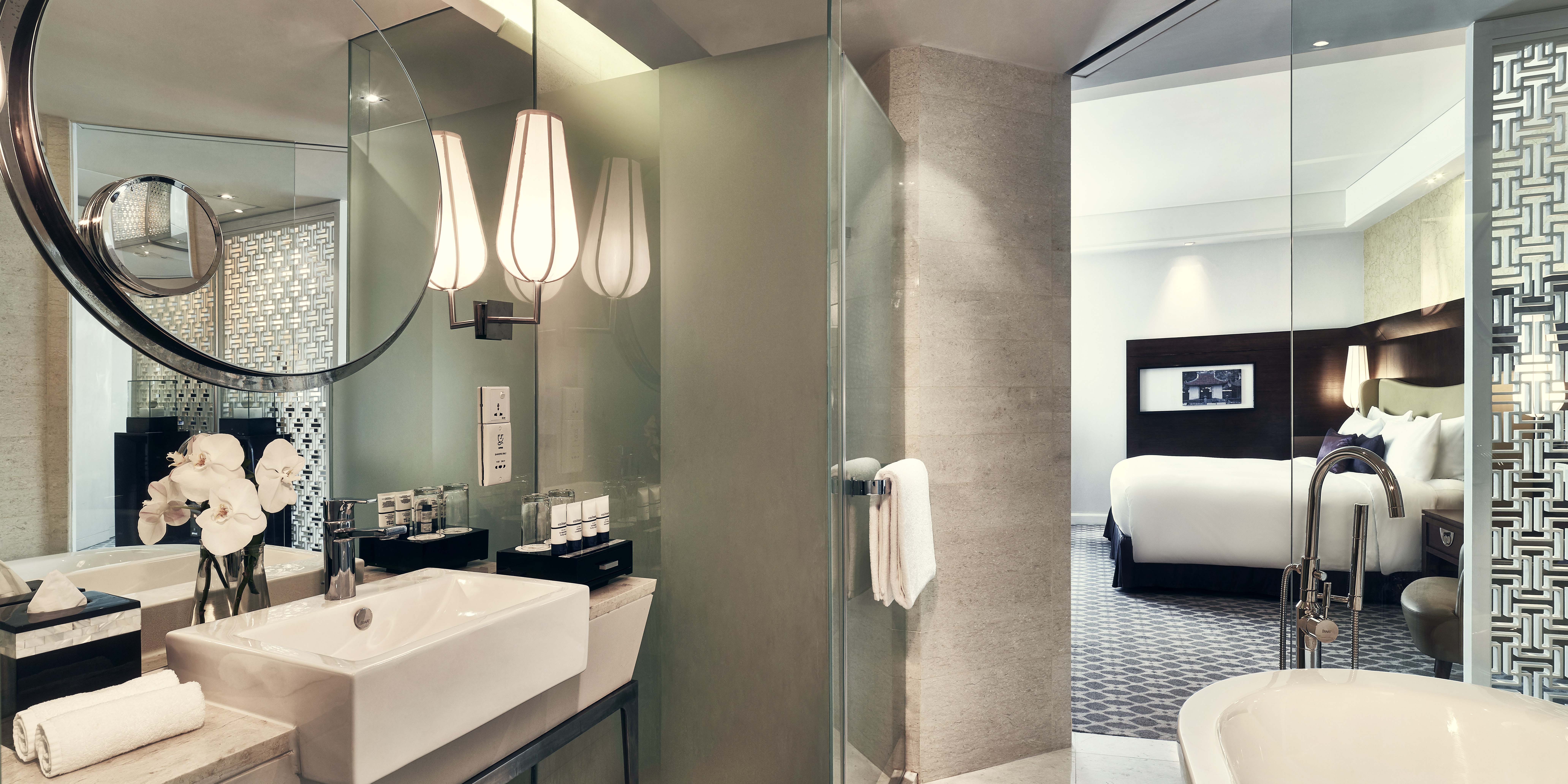 Double Club King Bed