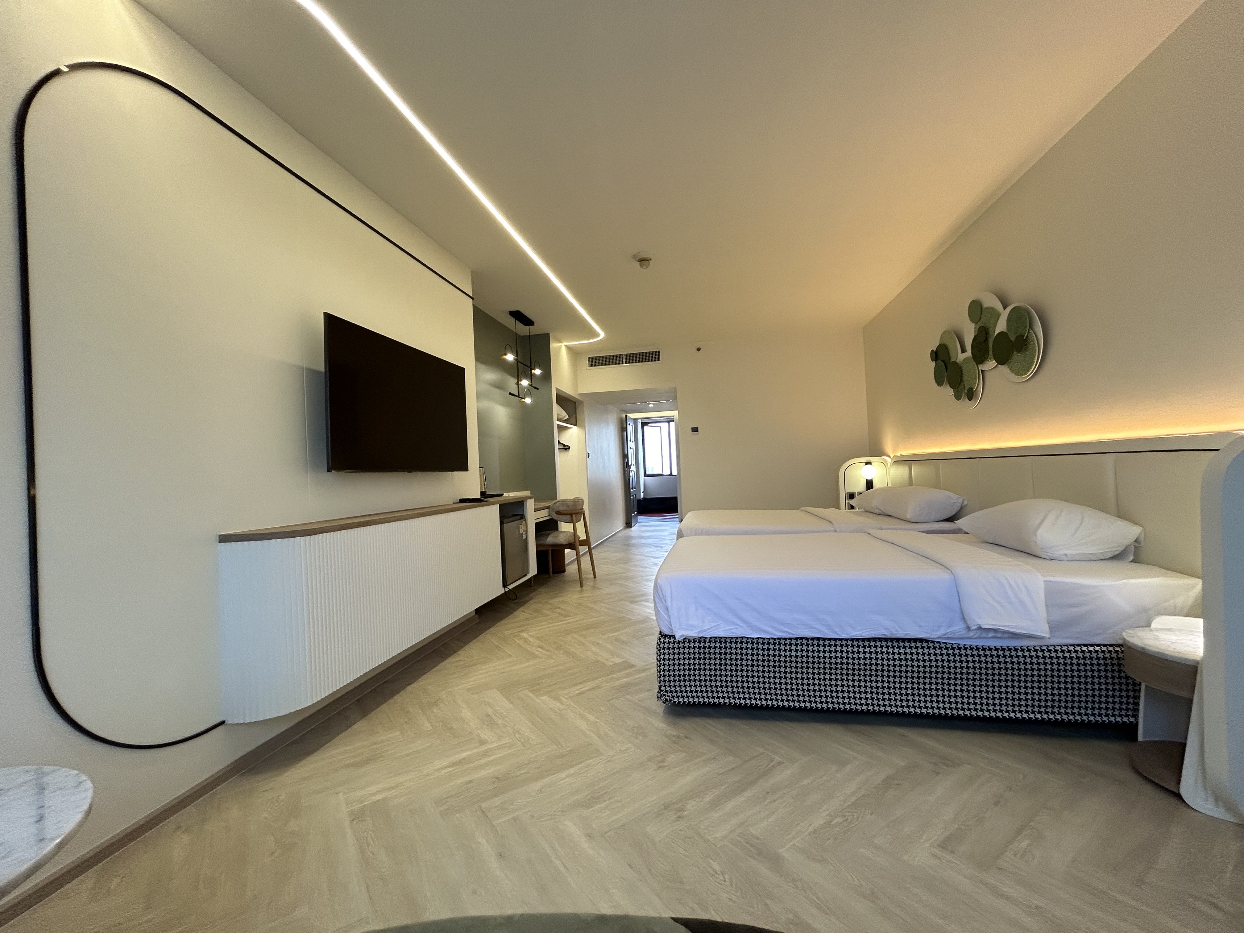 Double or Twin Deluxe Premier