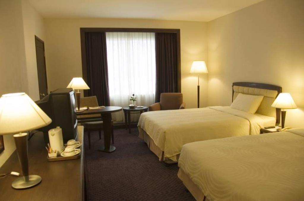 Double or Twin Superior