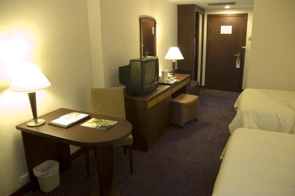 Double or Twin Superior