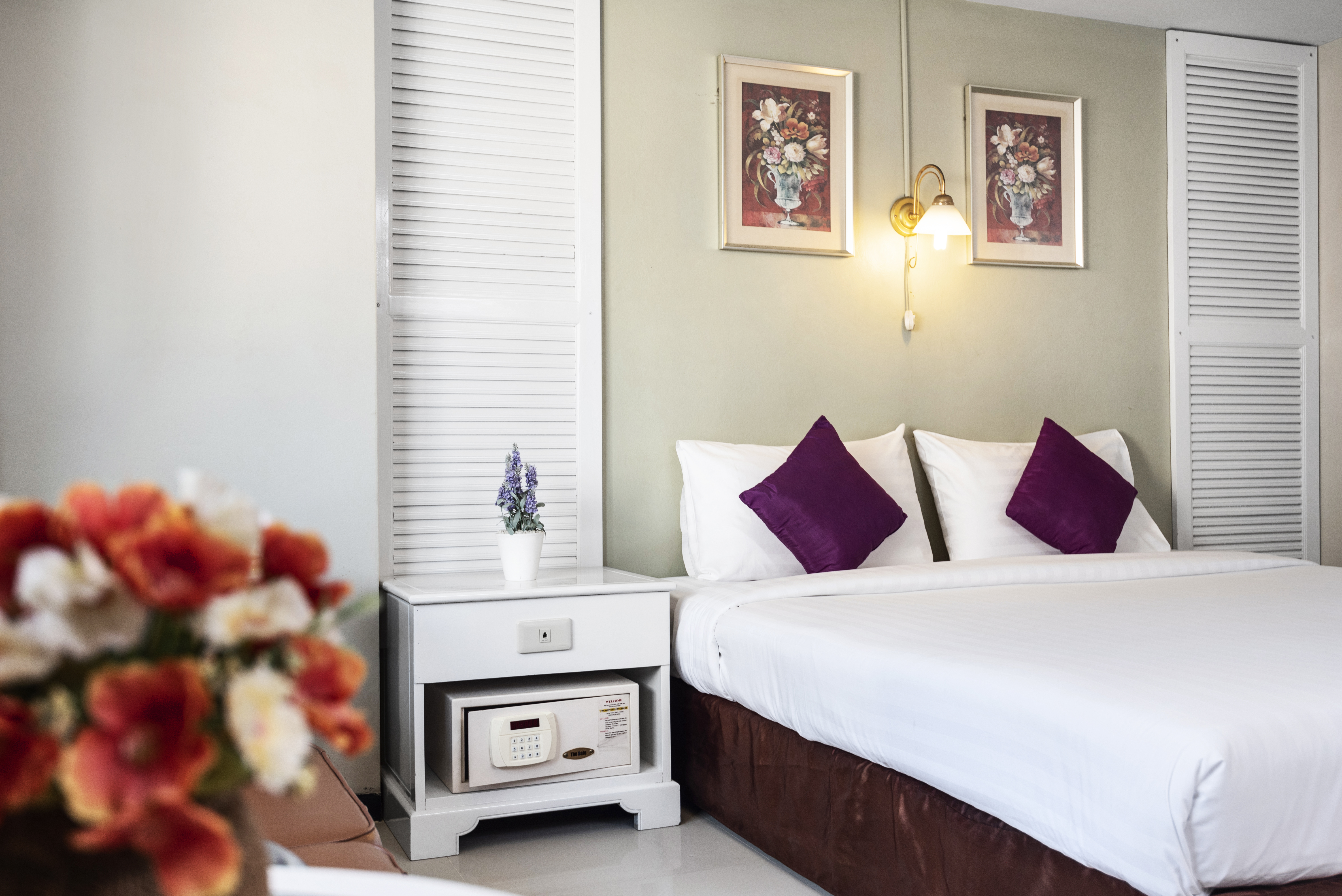 Double or Twin Deluxe