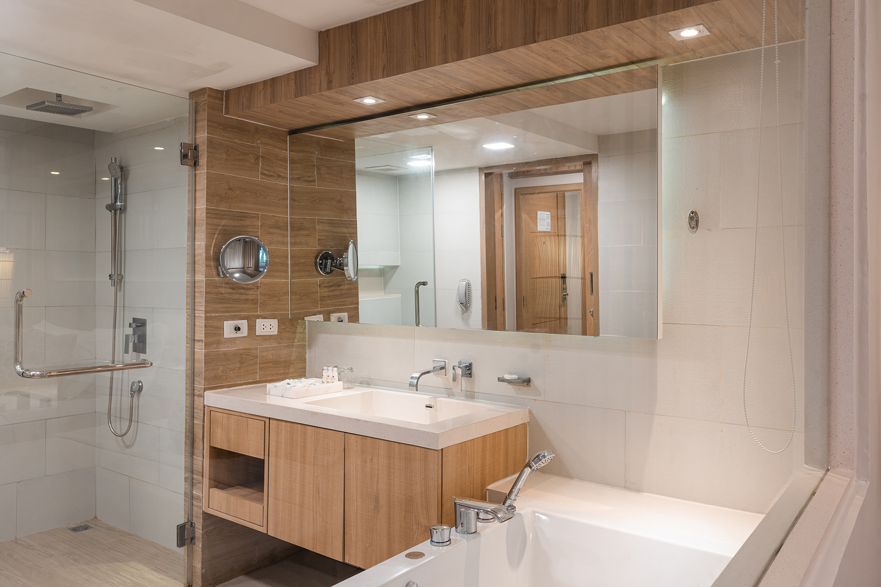 Family Room Pool View