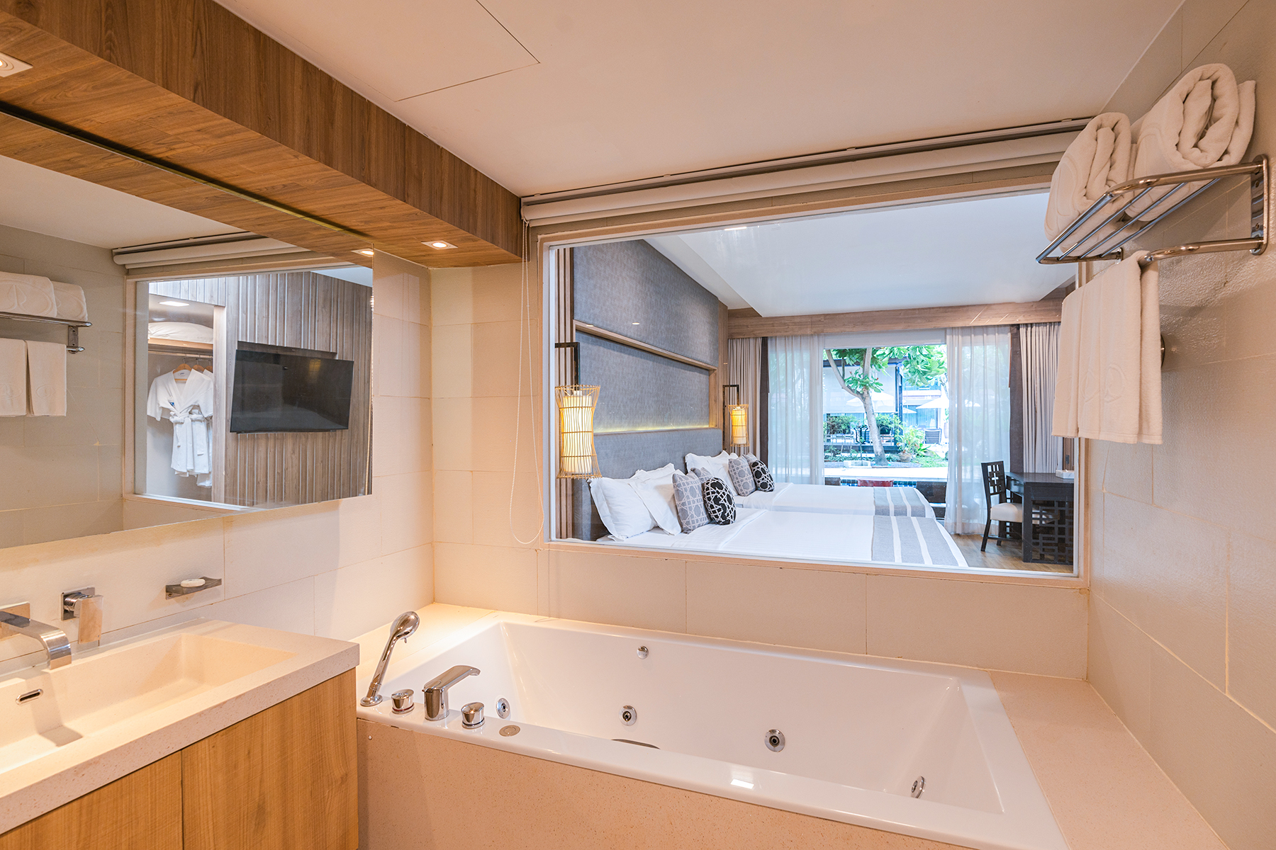 Family Room Pool View