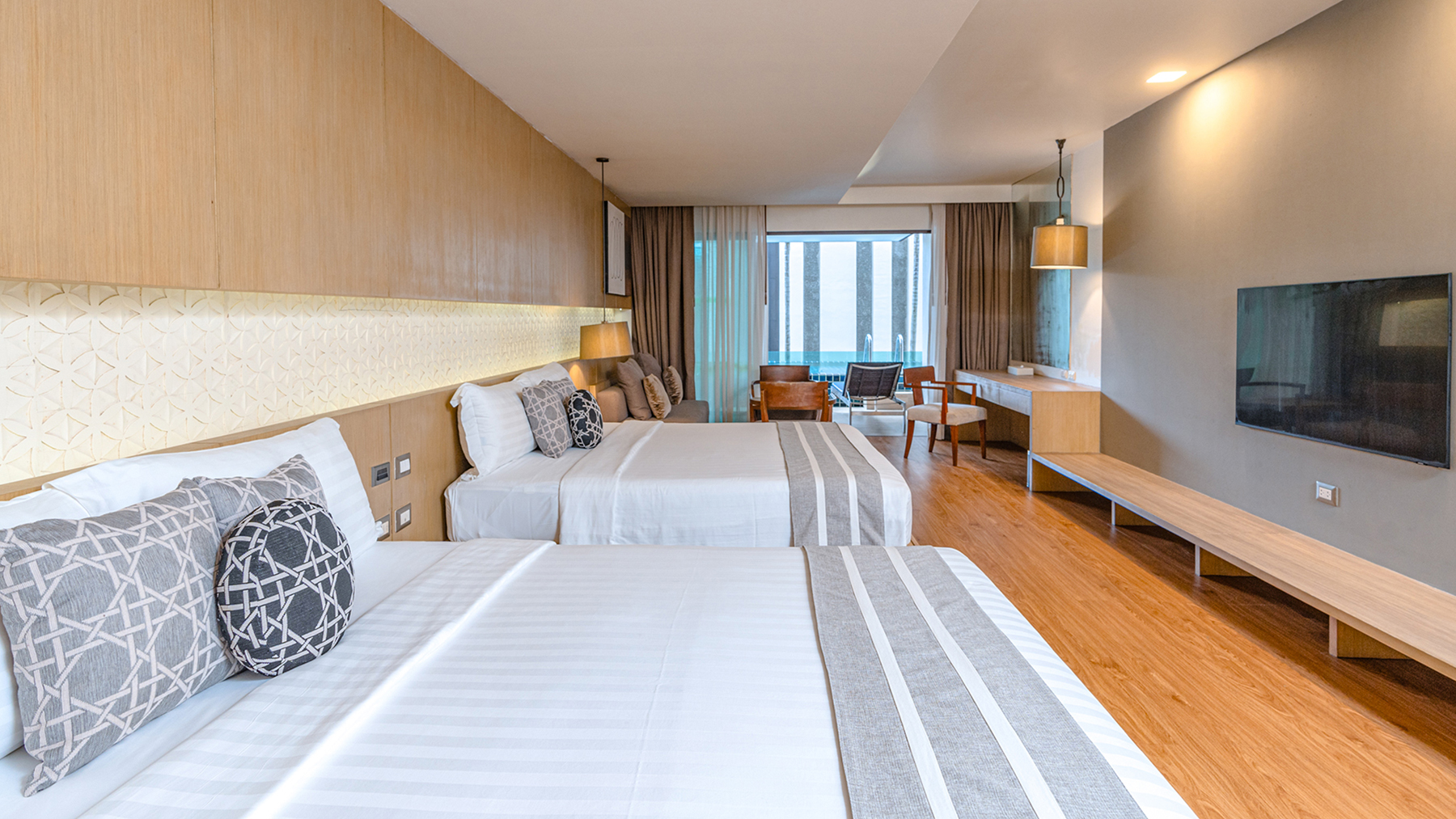 Double or Twin Deluxe