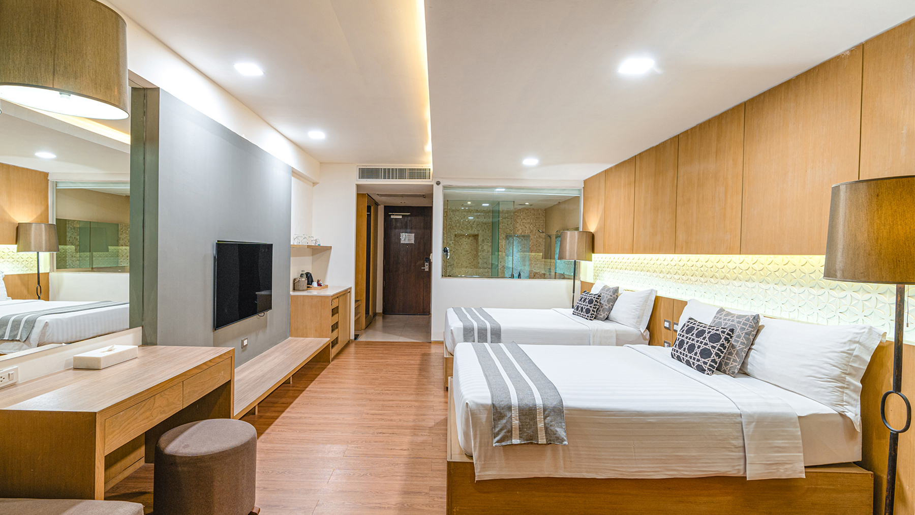 Double or Twin Deluxe