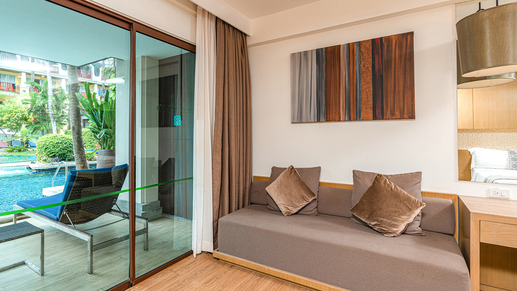 Double or Twin Deluxe