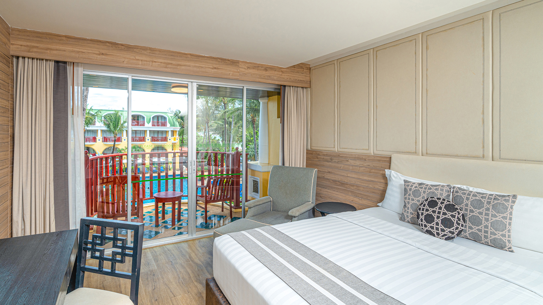 Double or Twin Deluxe Pool View