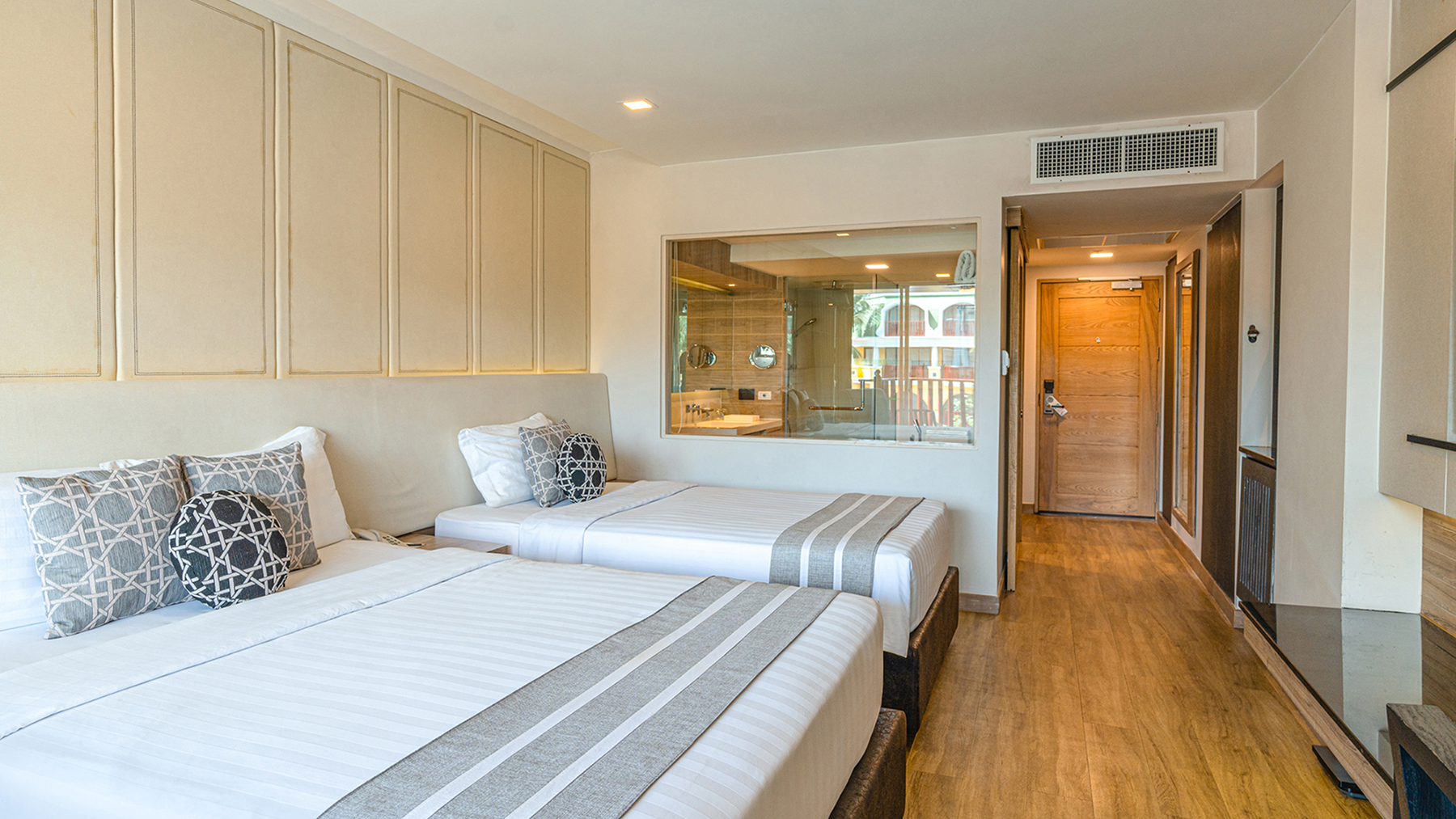 Double or Twin Deluxe