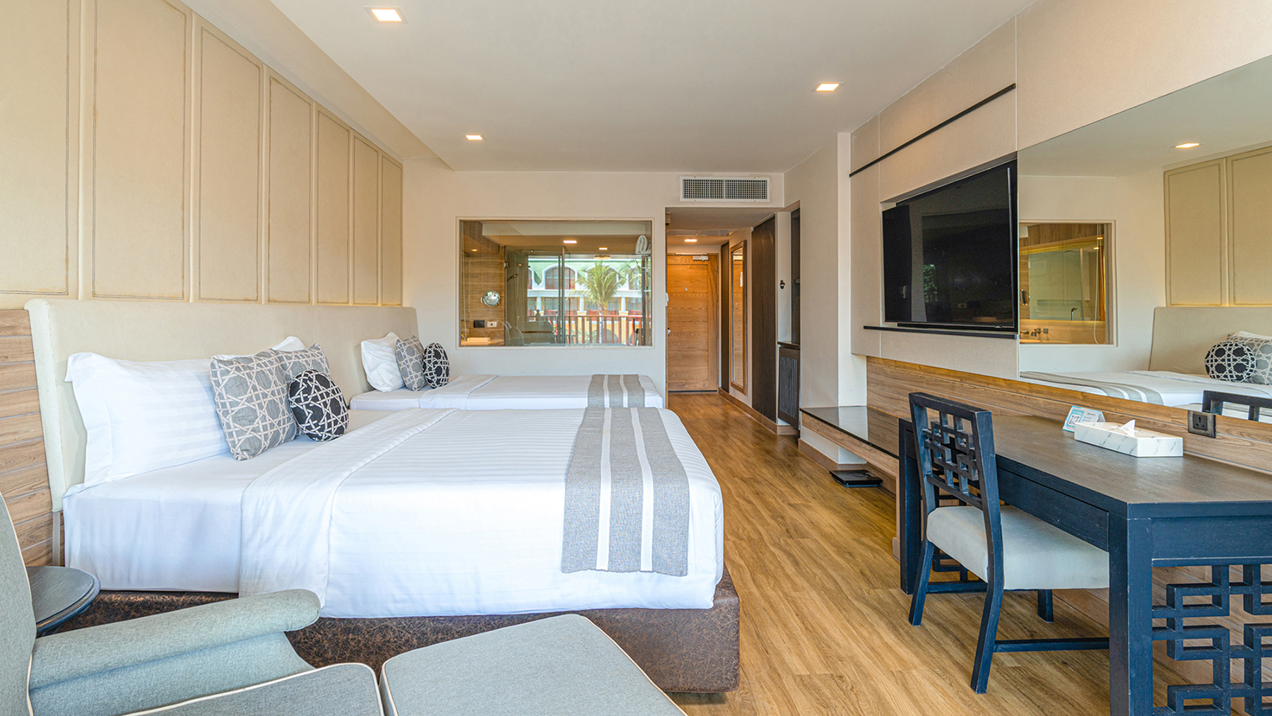 Double or Twin Deluxe