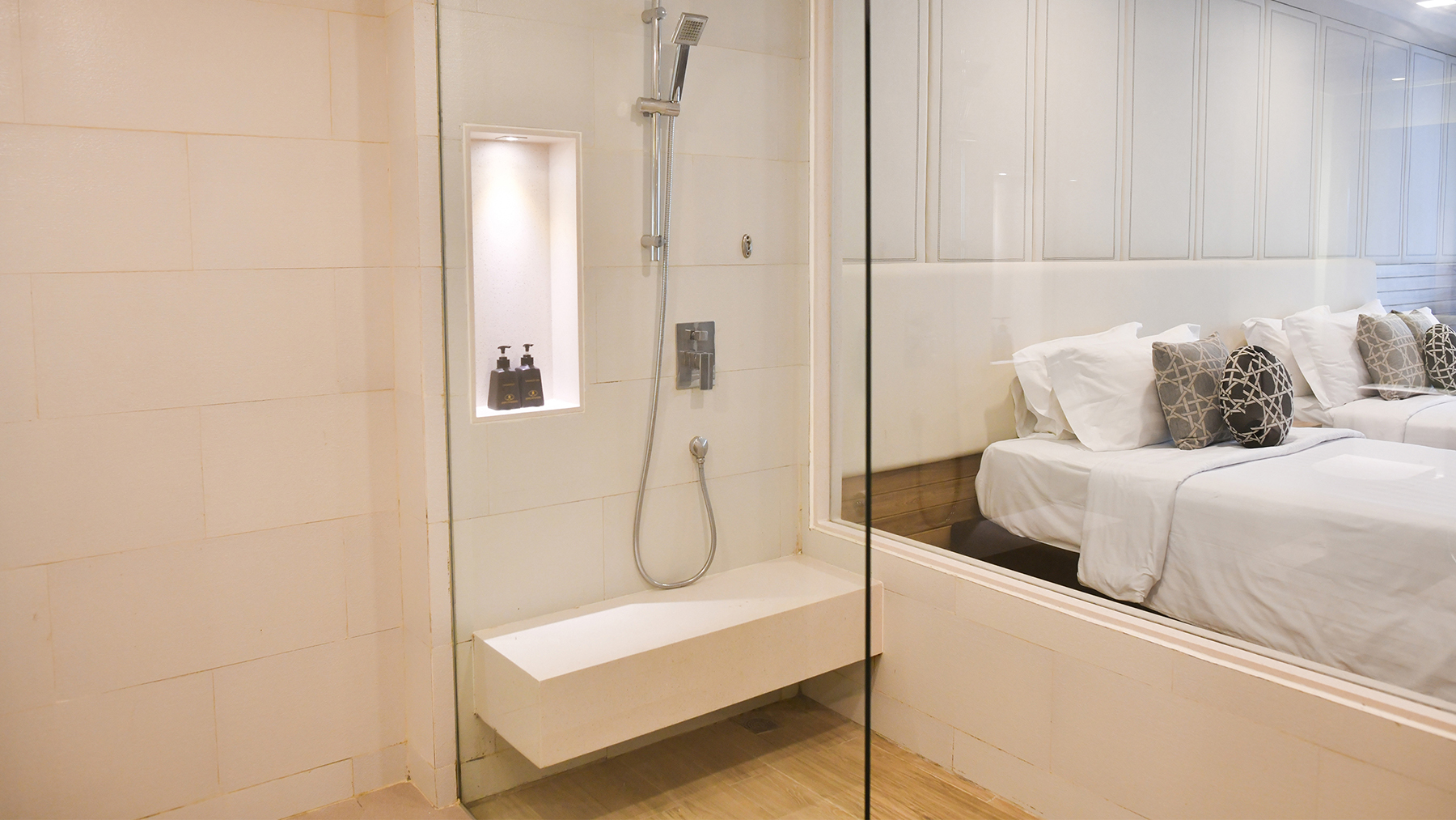 Double or Twin Deluxe